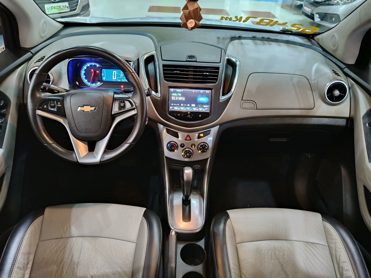 Car Image 10