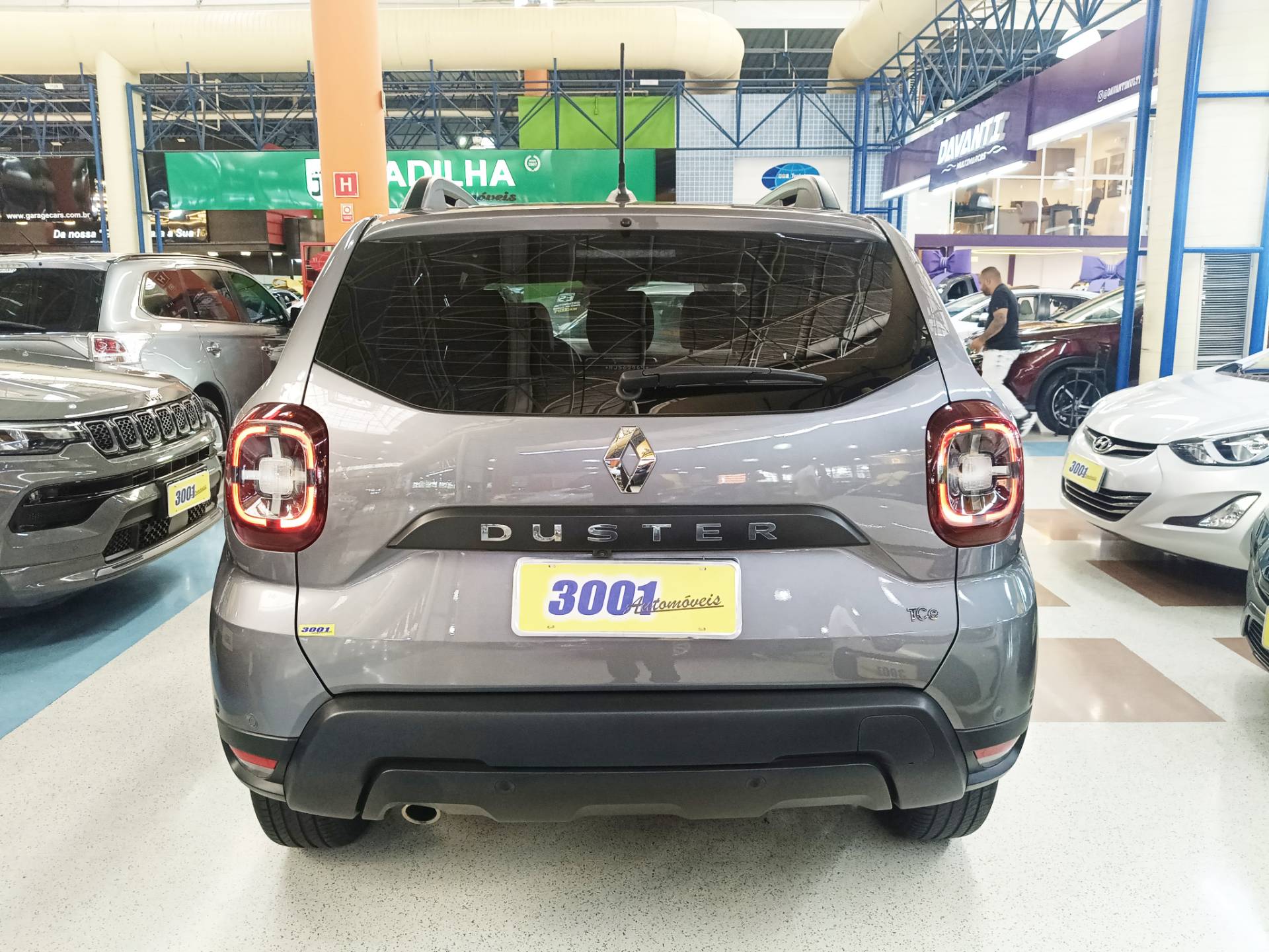 RENAULT DUSTER