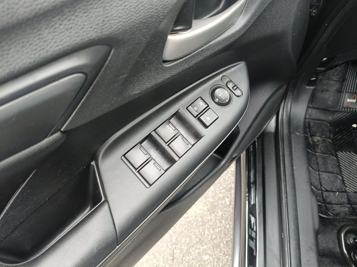 HONDA FIT 1.5 PERSONAL 16V