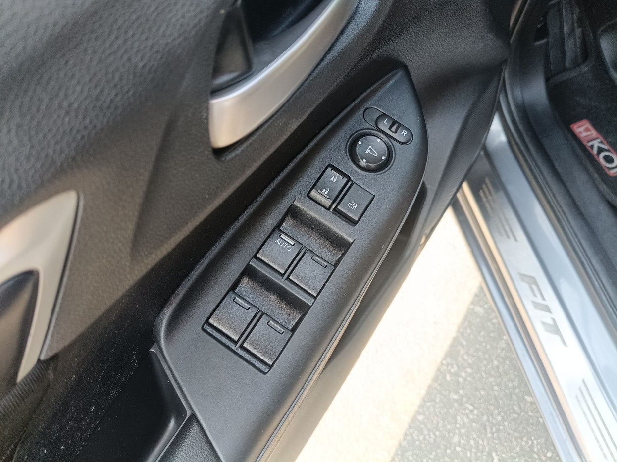 HONDA FIT 1.5 EX 16V