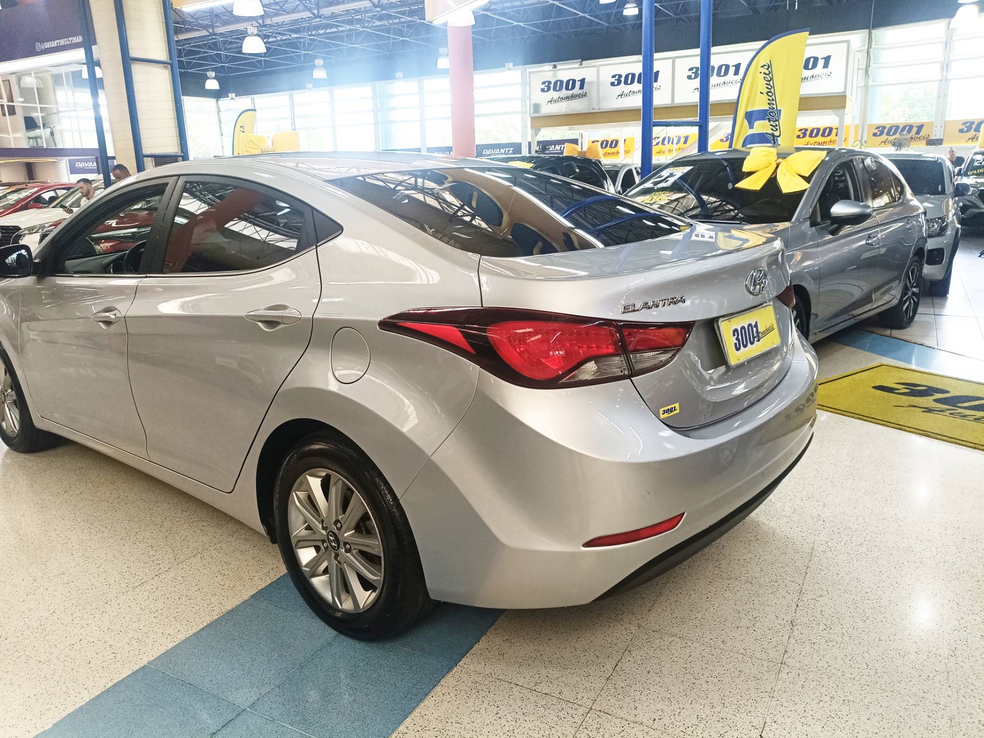 HYUNDAI ELANTRA 2.0 GLS 16V