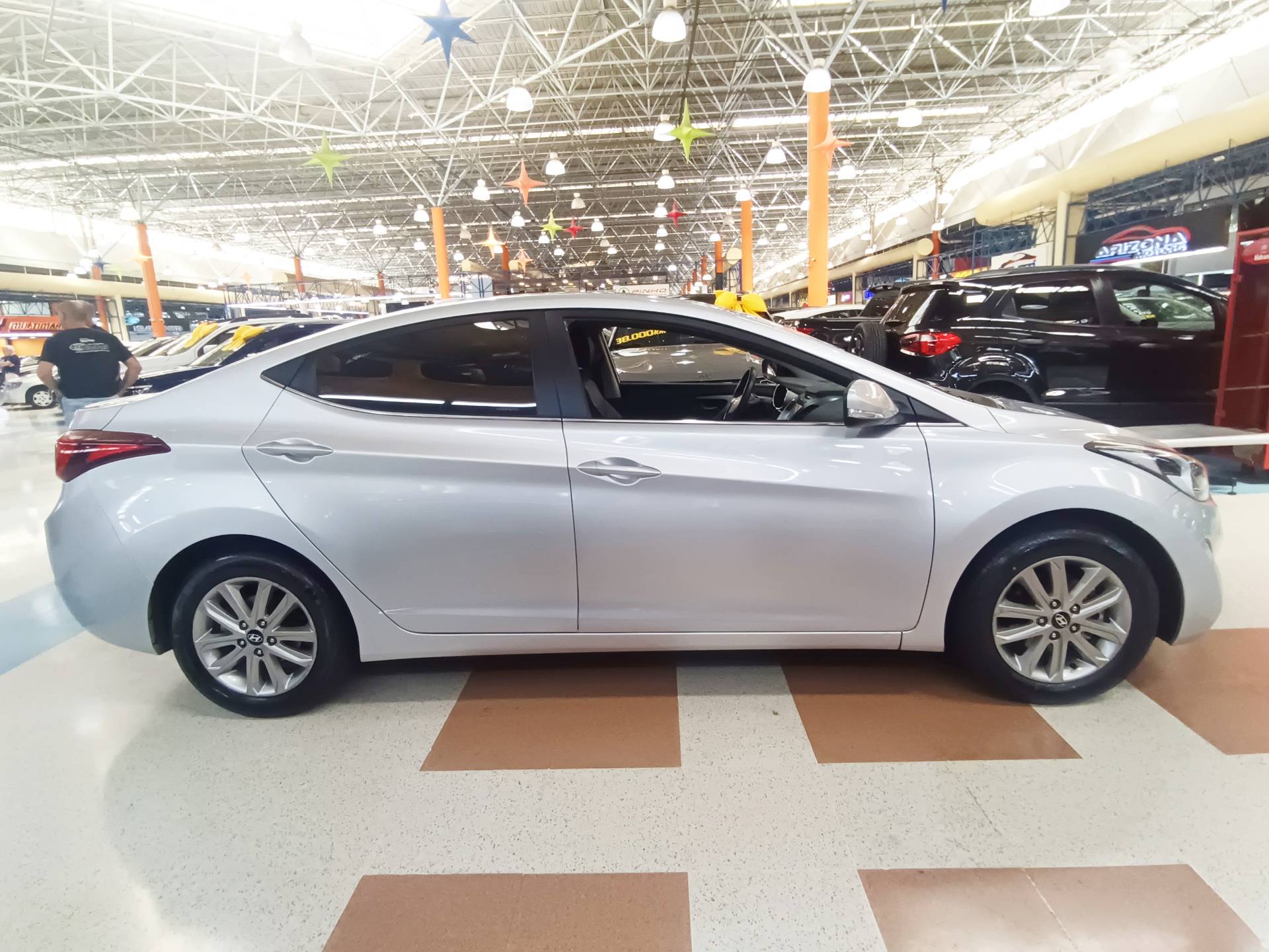 HYUNDAI ELANTRA 2.0 GLS 16V