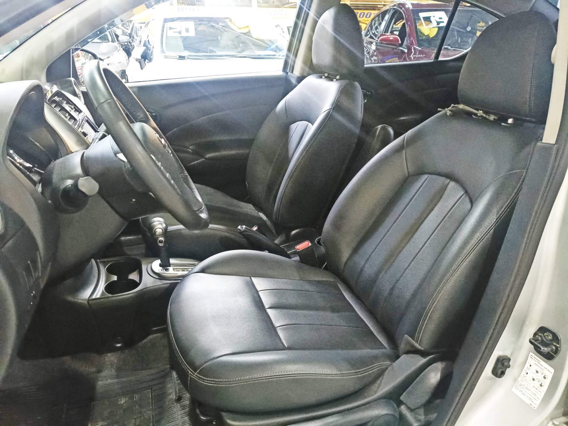 NISSAN VERSA