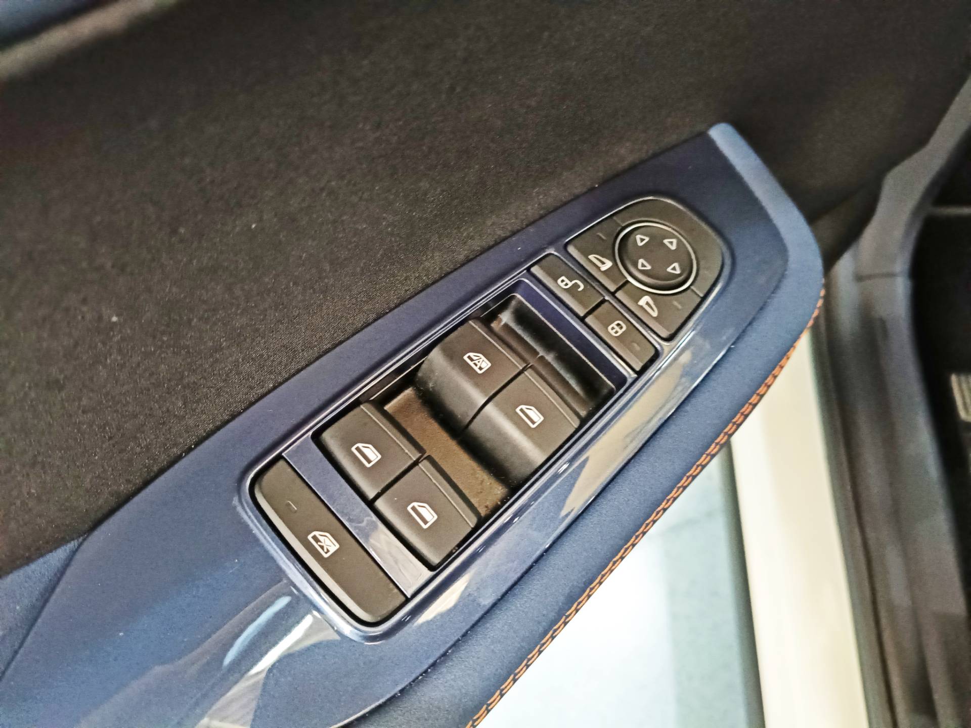 BYD DOLPHIN MINI