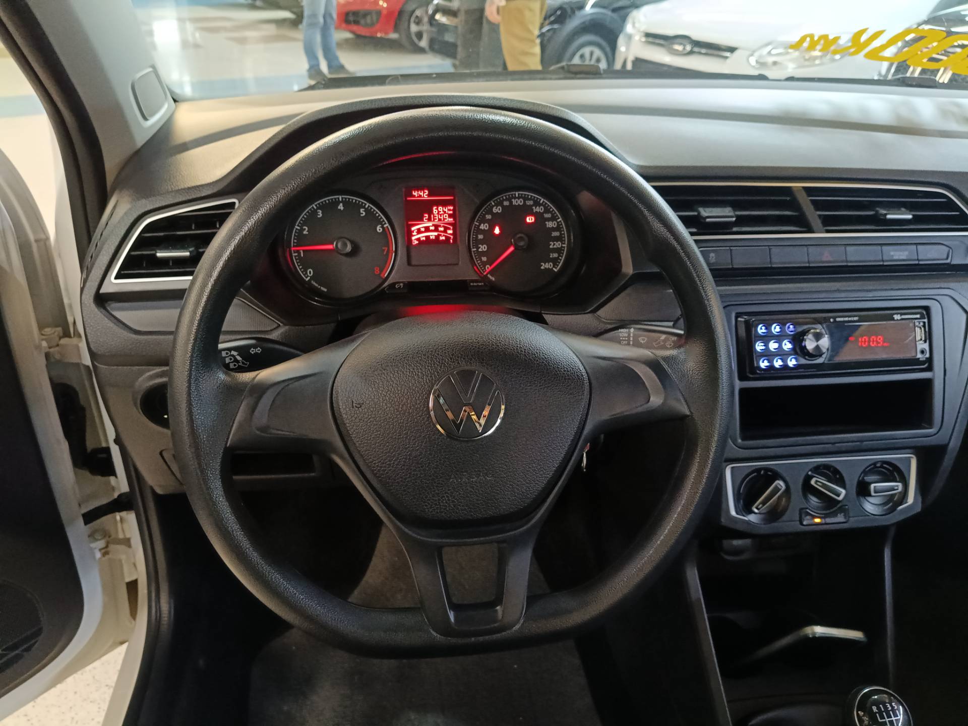 VOLKSWAGEN SAVEIRO