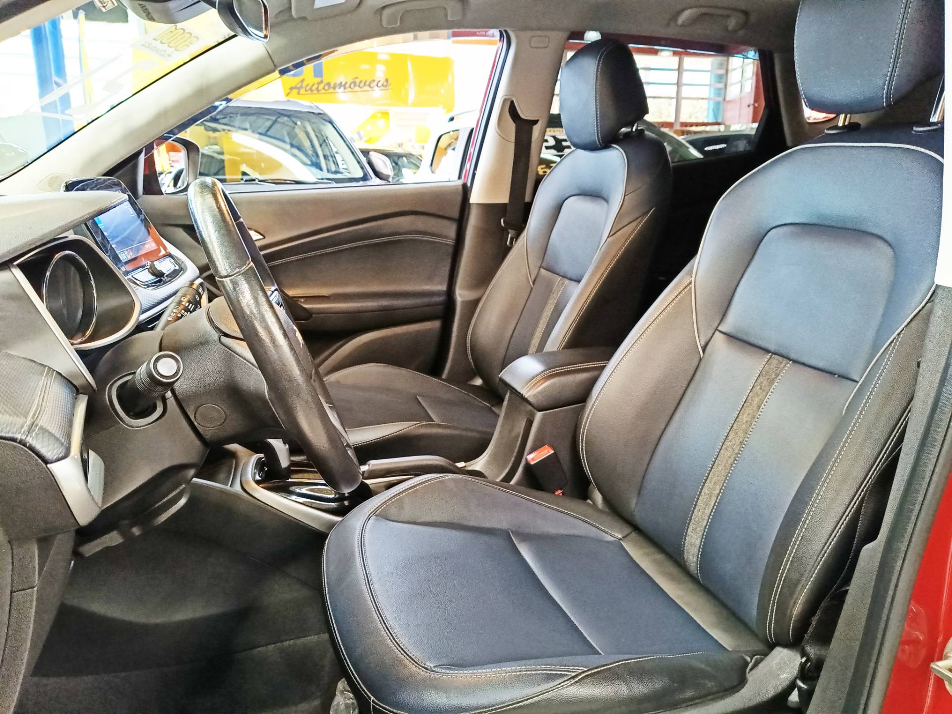 CHEVROLET TRACKER