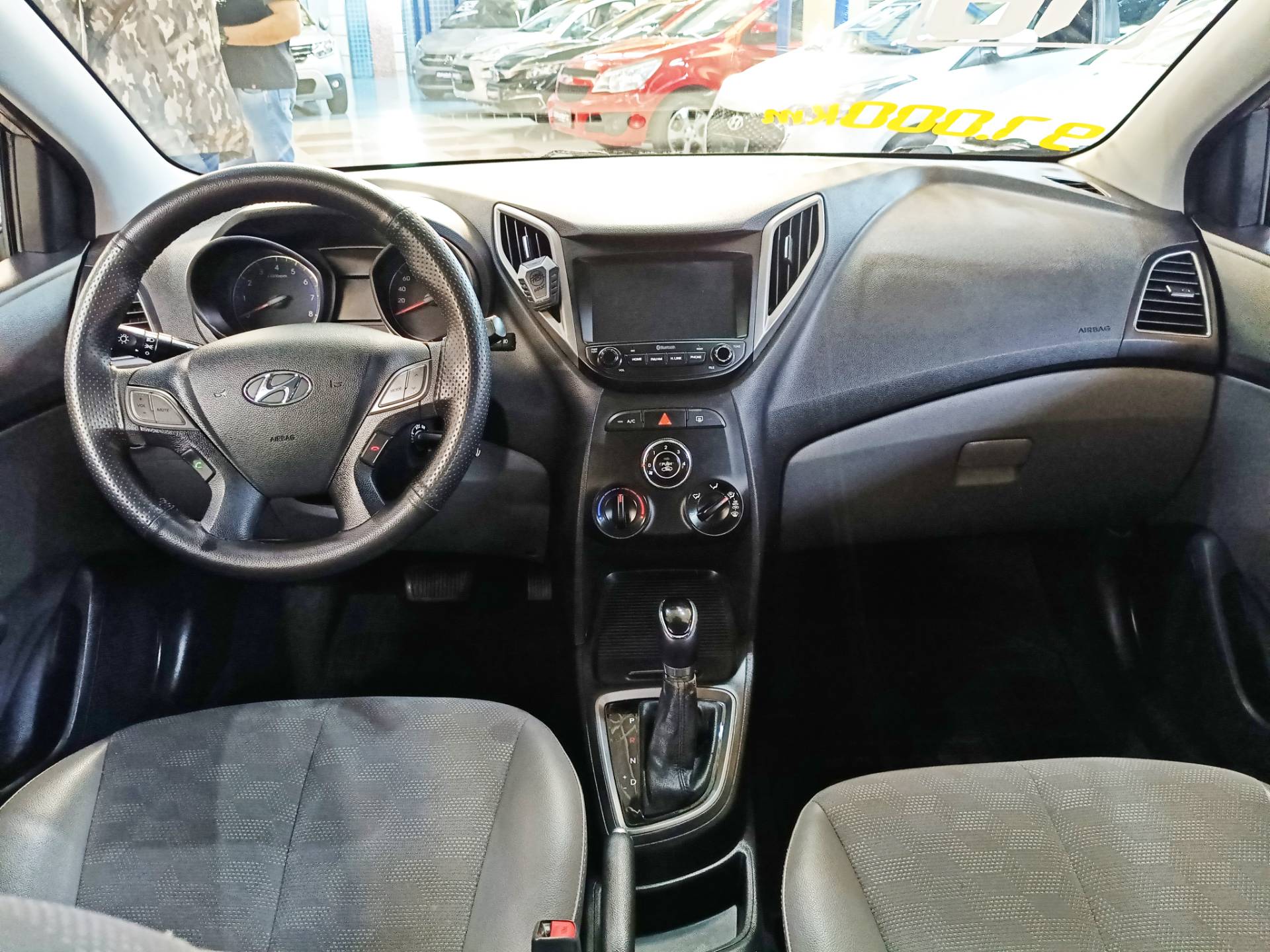 HYUNDAI HB20S