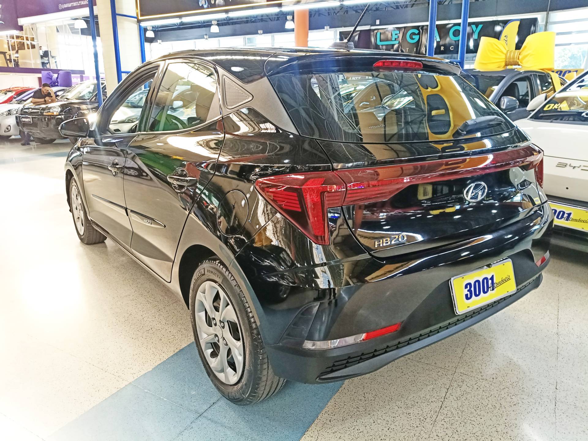 HYUNDAI HB20