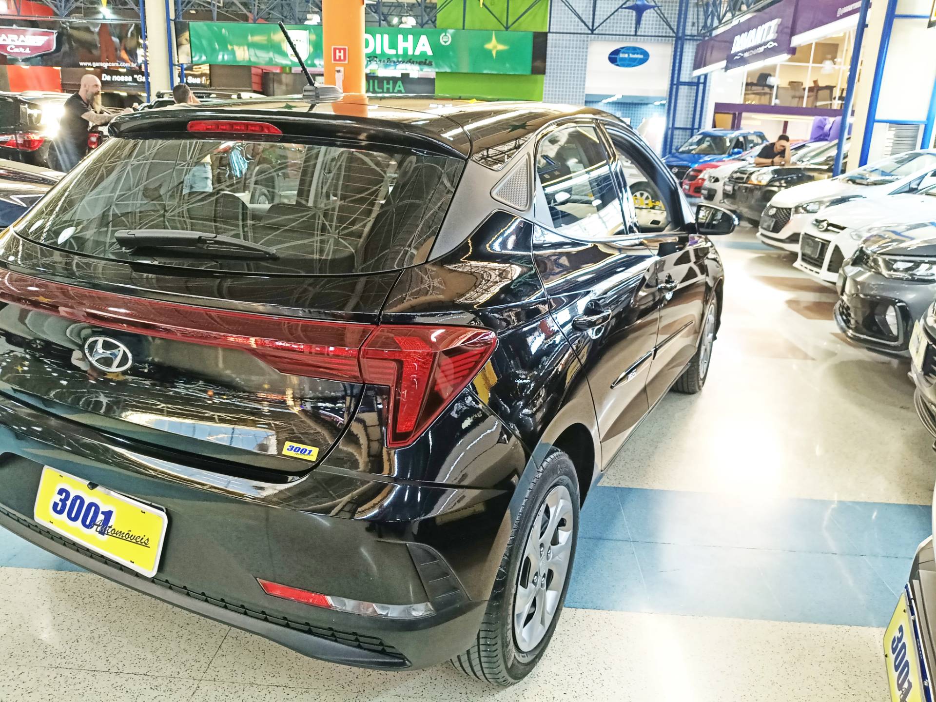 HYUNDAI HB20