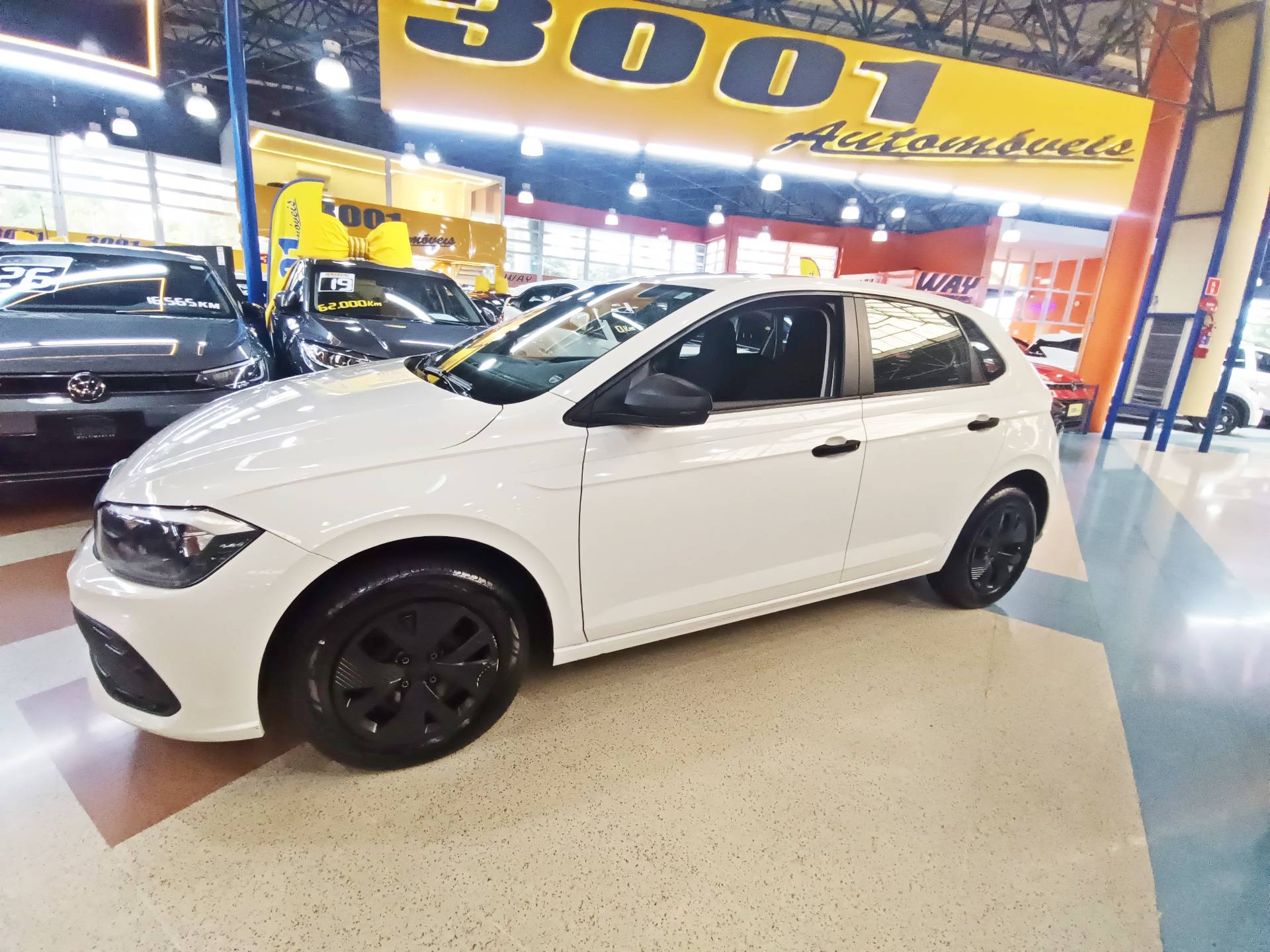VOLKSWAGEN POLO