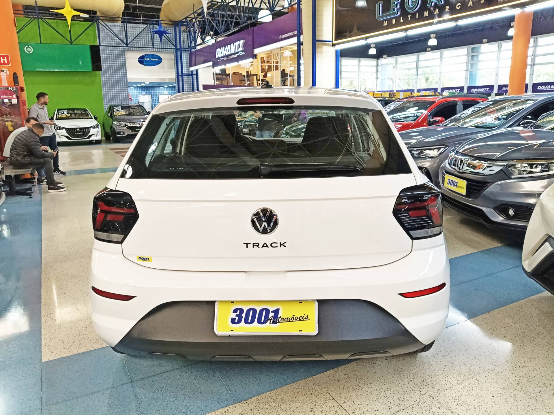 VOLKSWAGEN POLO