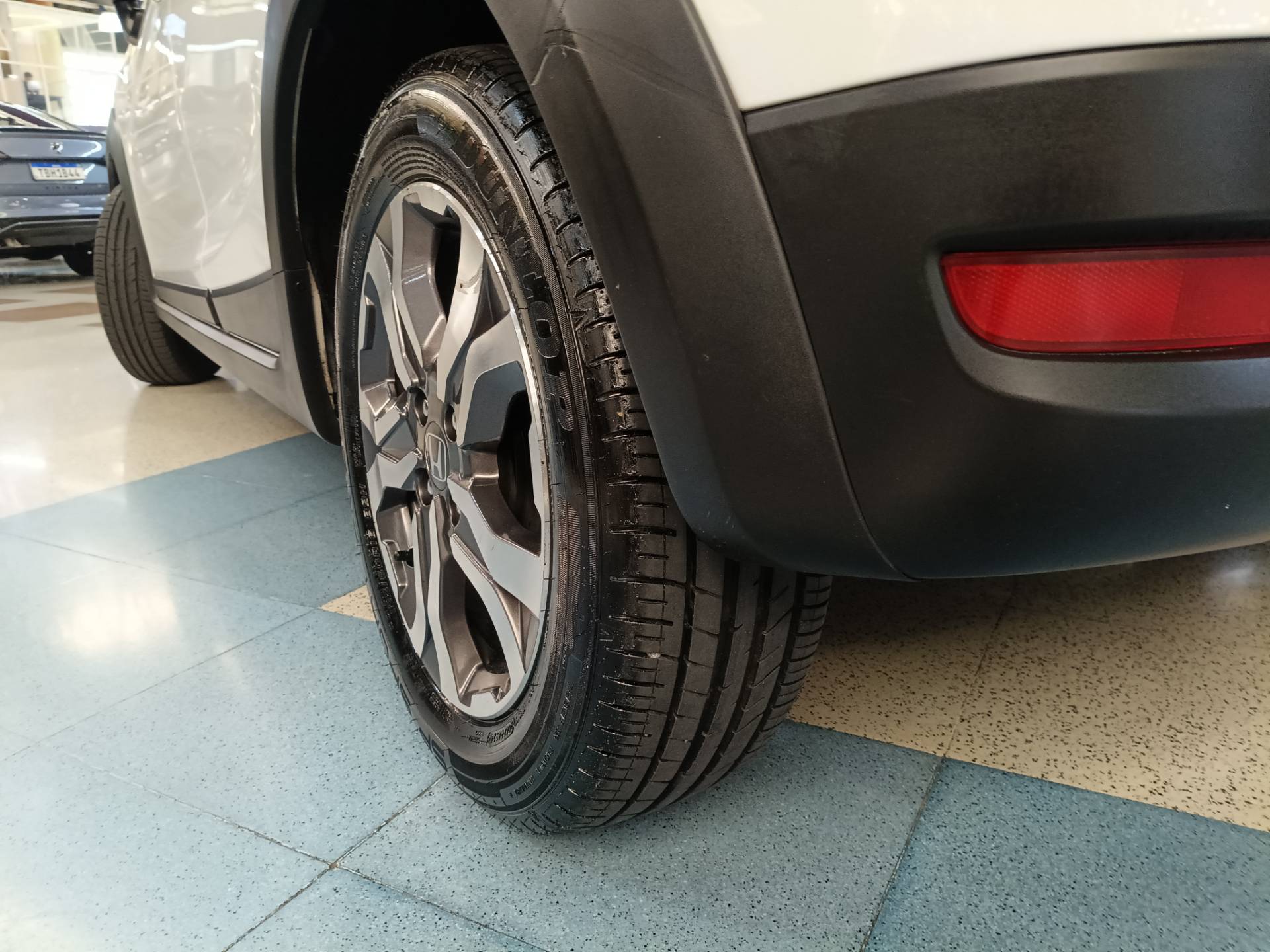 HONDA WR-V