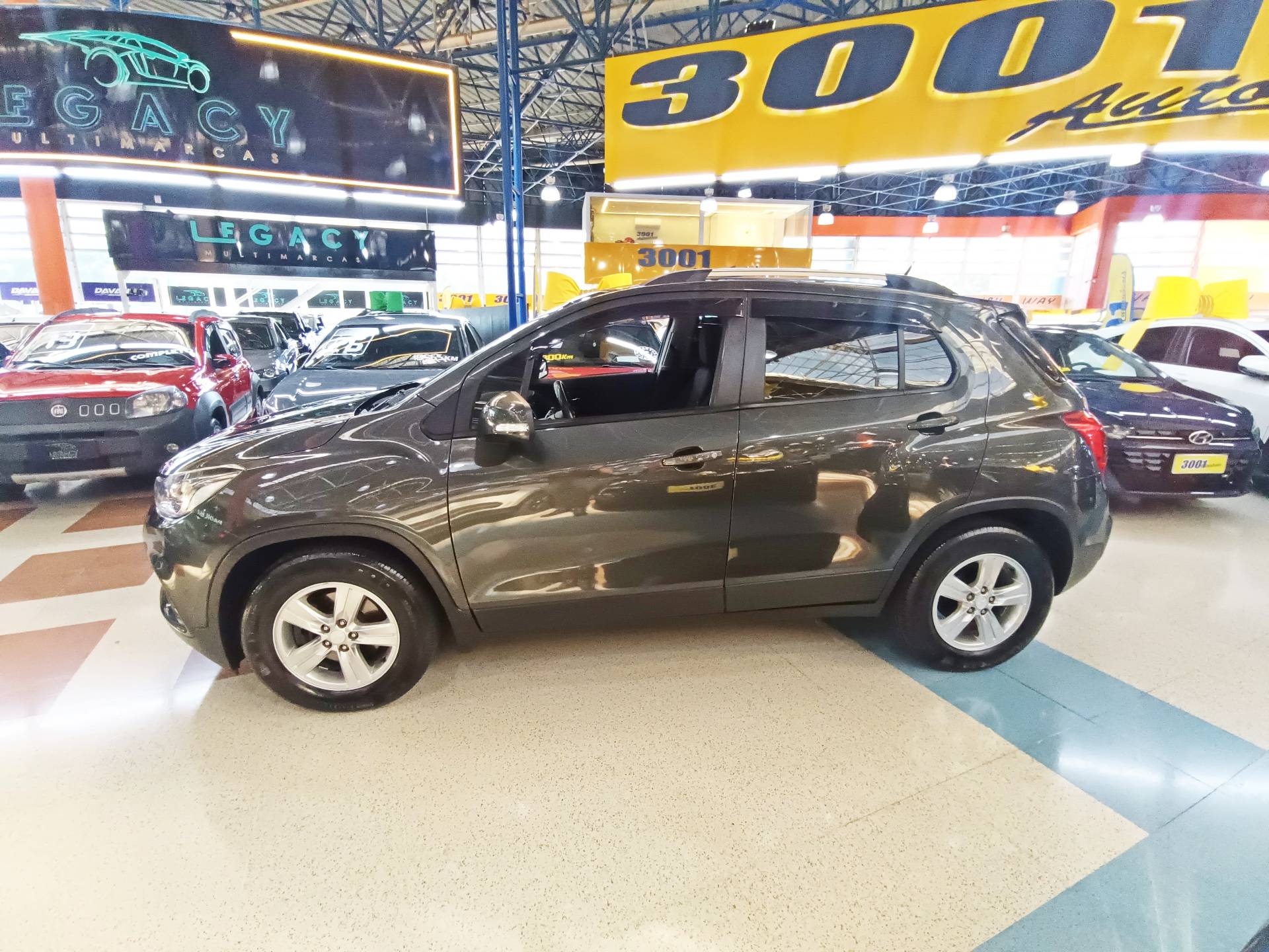 CHEVROLET TRACKER