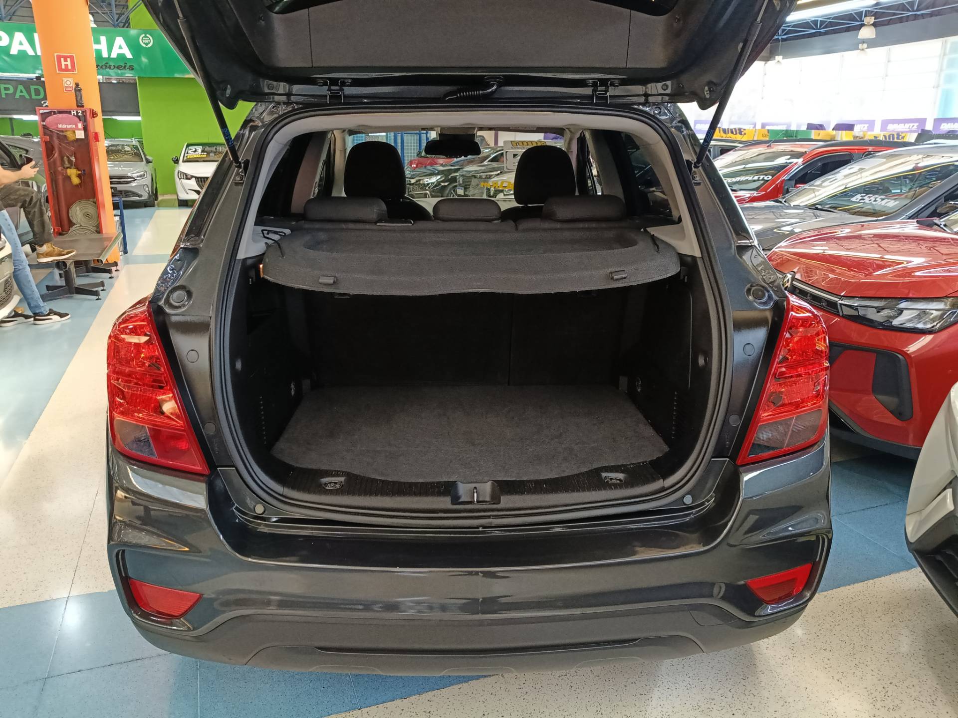 CHEVROLET TRACKER
