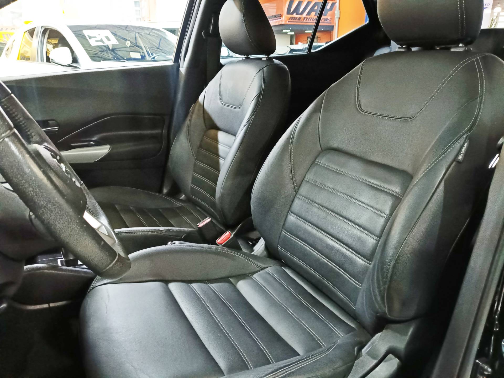 NISSAN KICKS