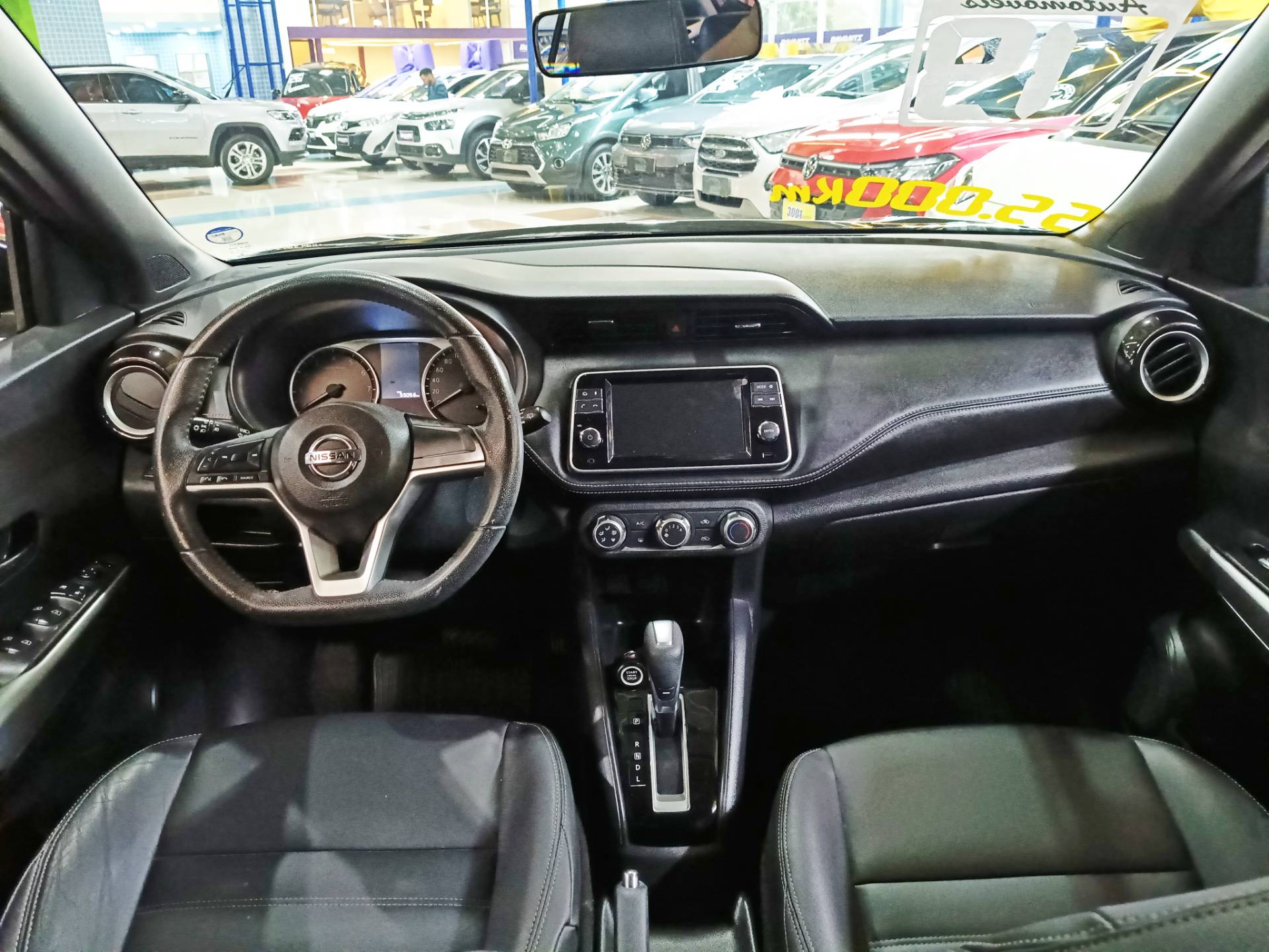 NISSAN KICKS