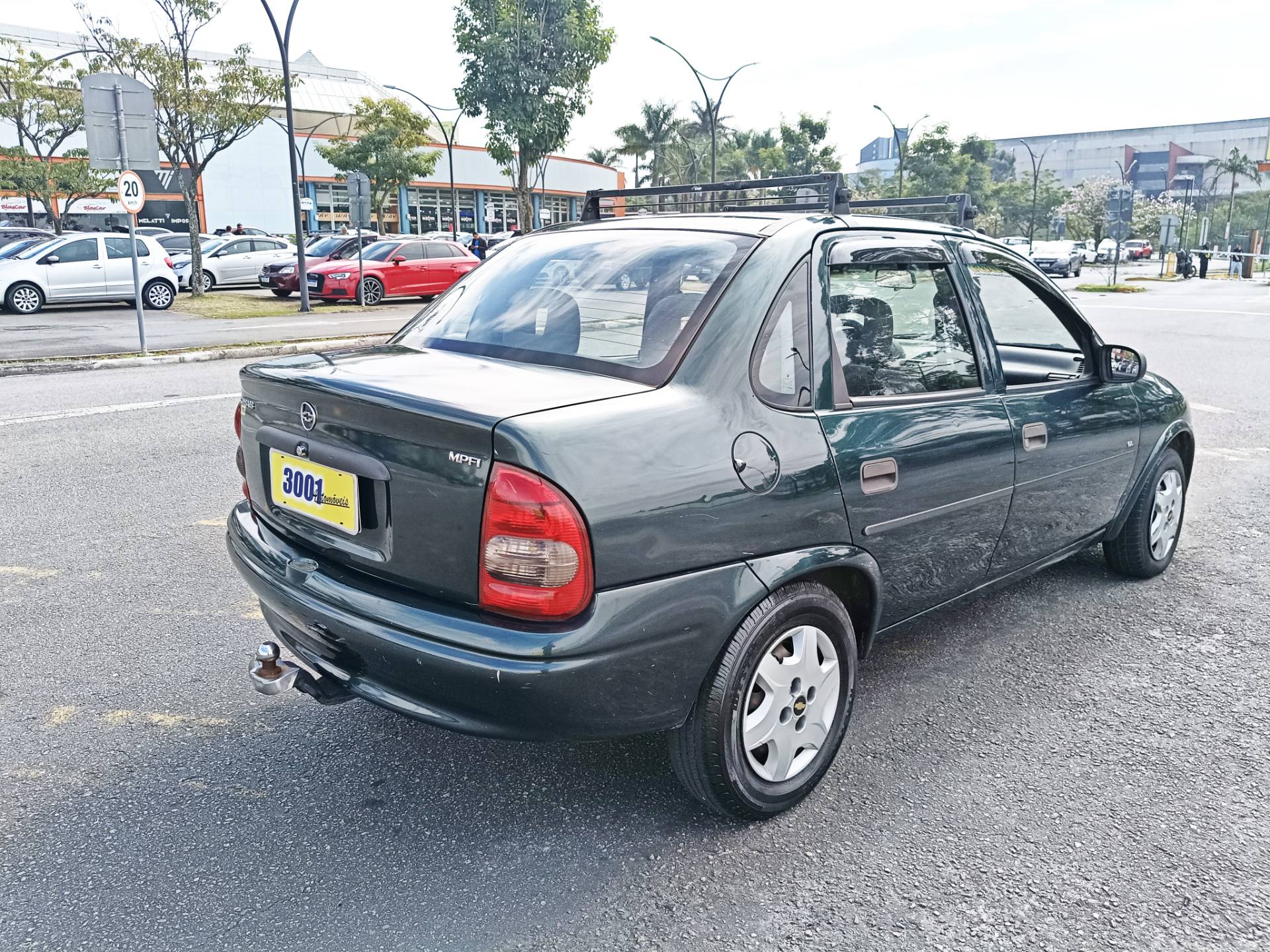 CHEVROLET CORSA