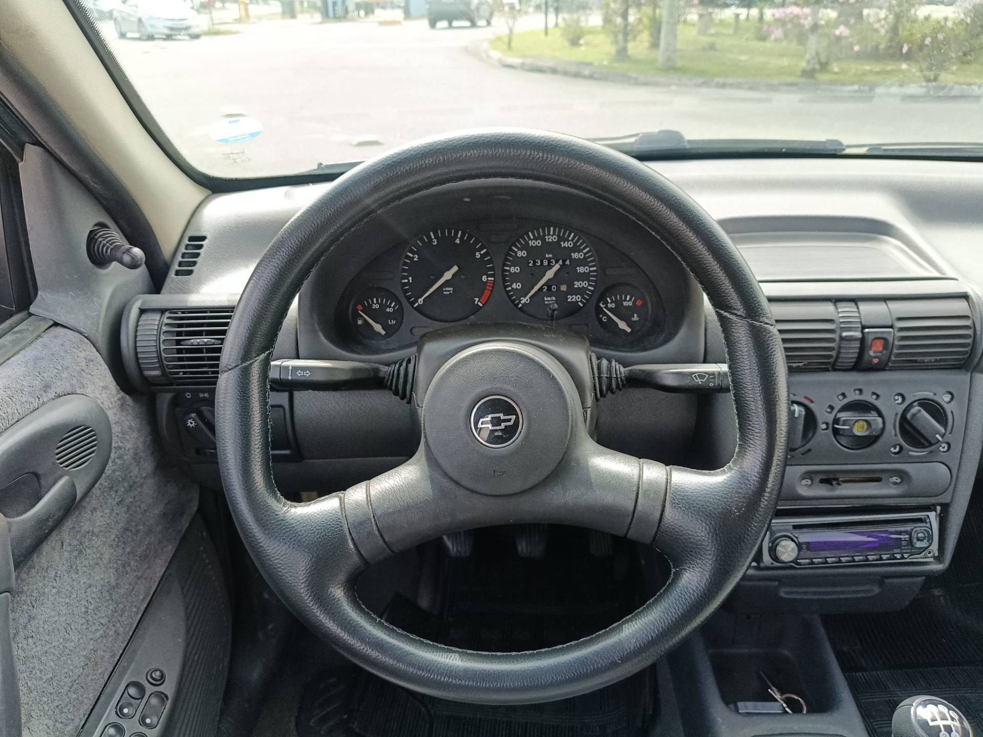 CHEVROLET CORSA