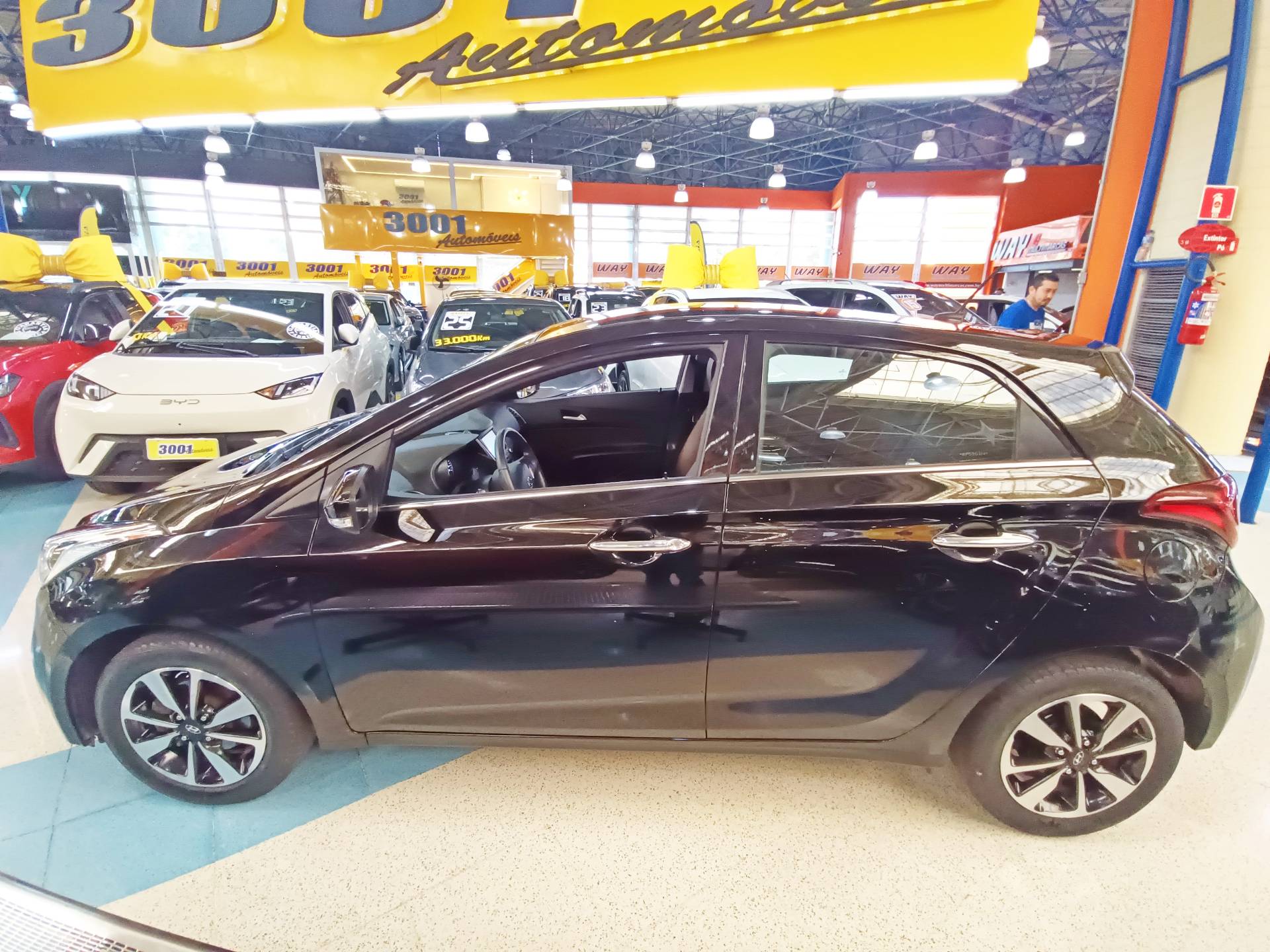 HYUNDAI HB20