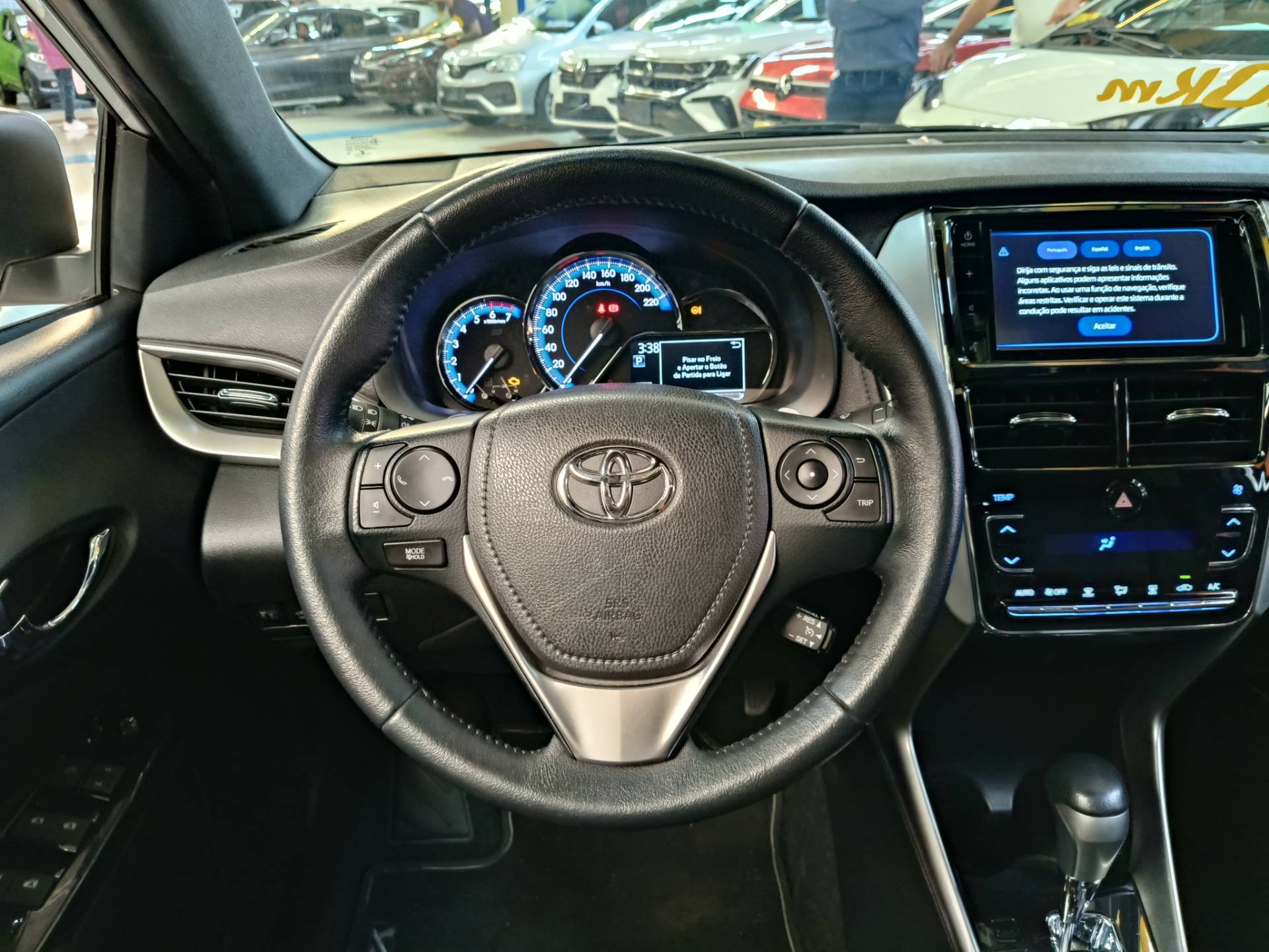 TOYOTA YARIS
