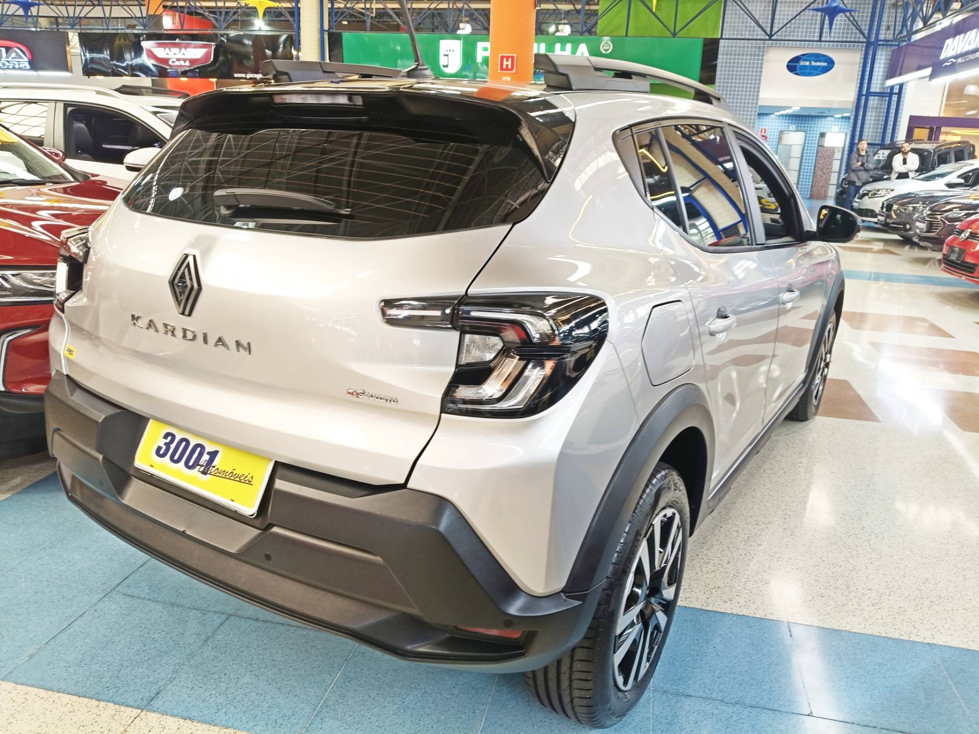 RENAULT JUVAQUATRE