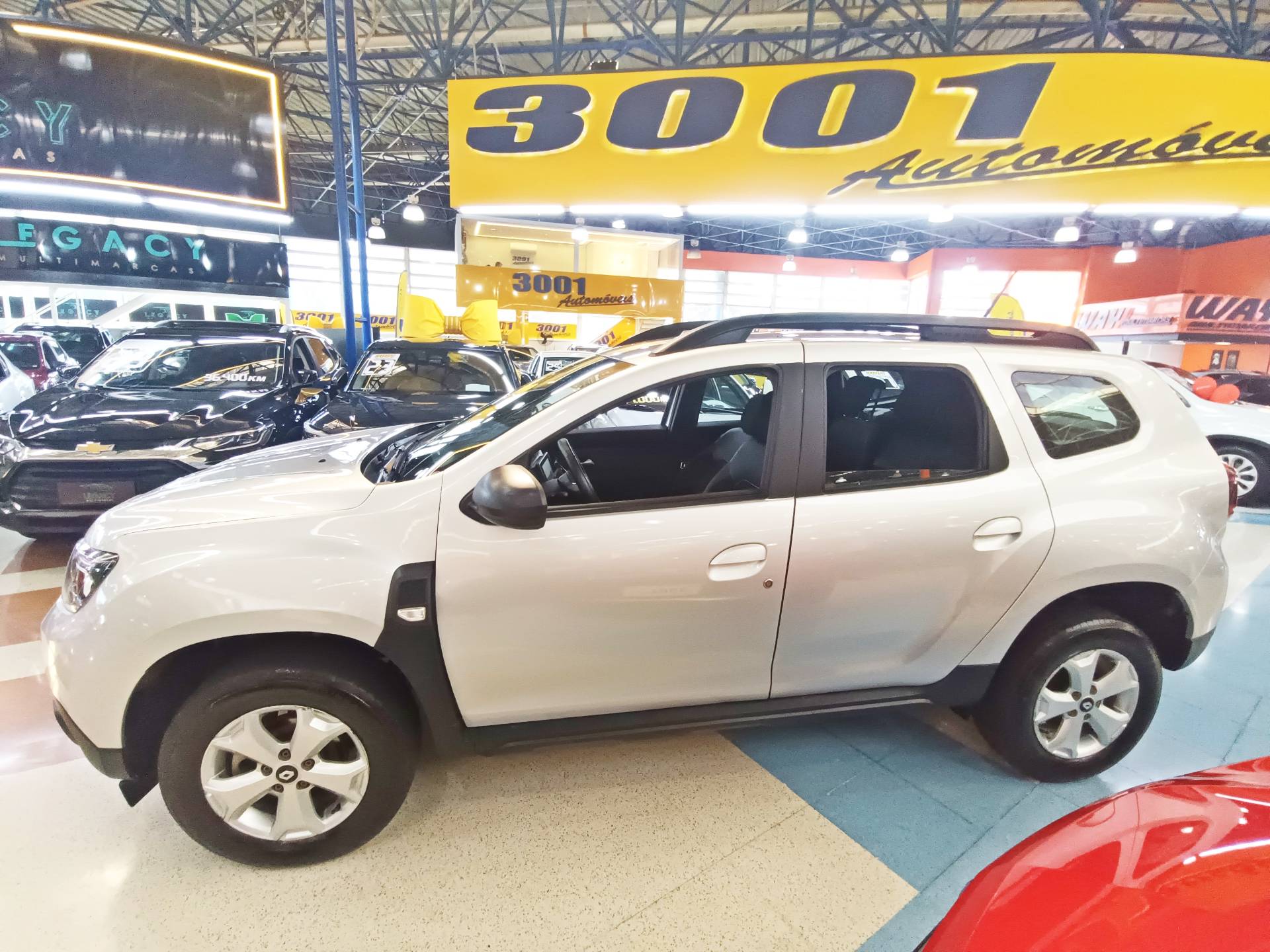 RENAULT DUSTER