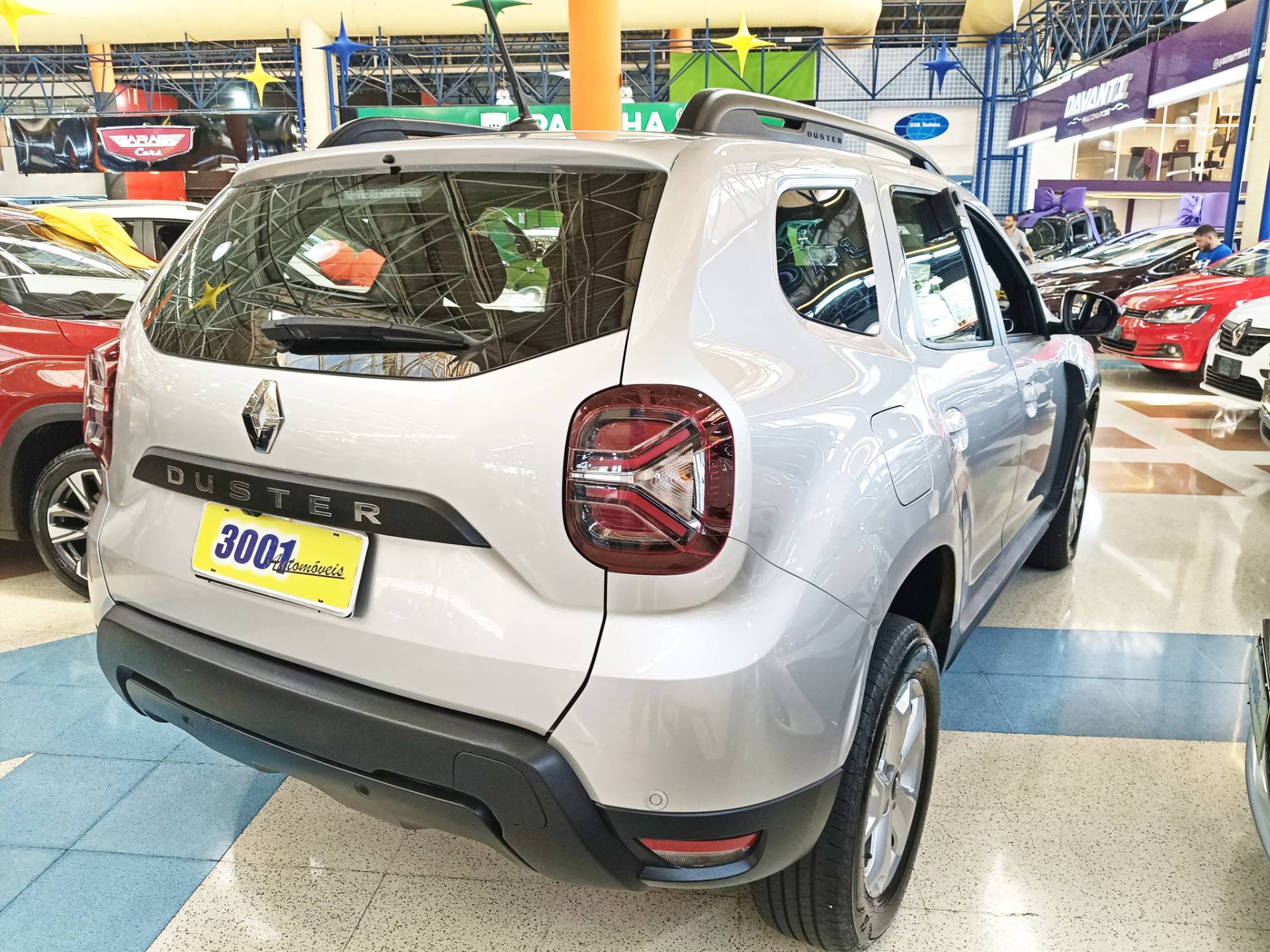 RENAULT DUSTER