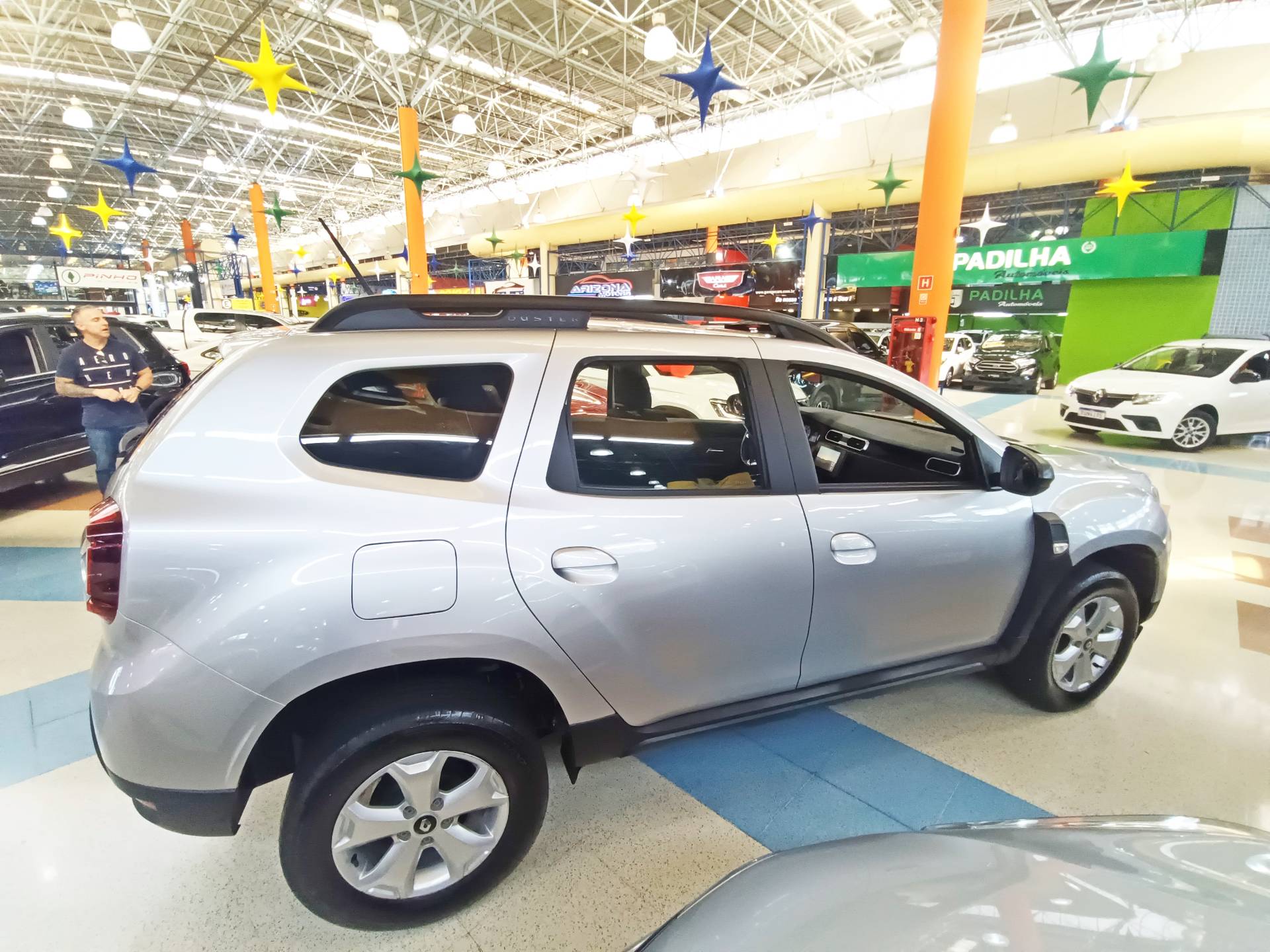 RENAULT DUSTER