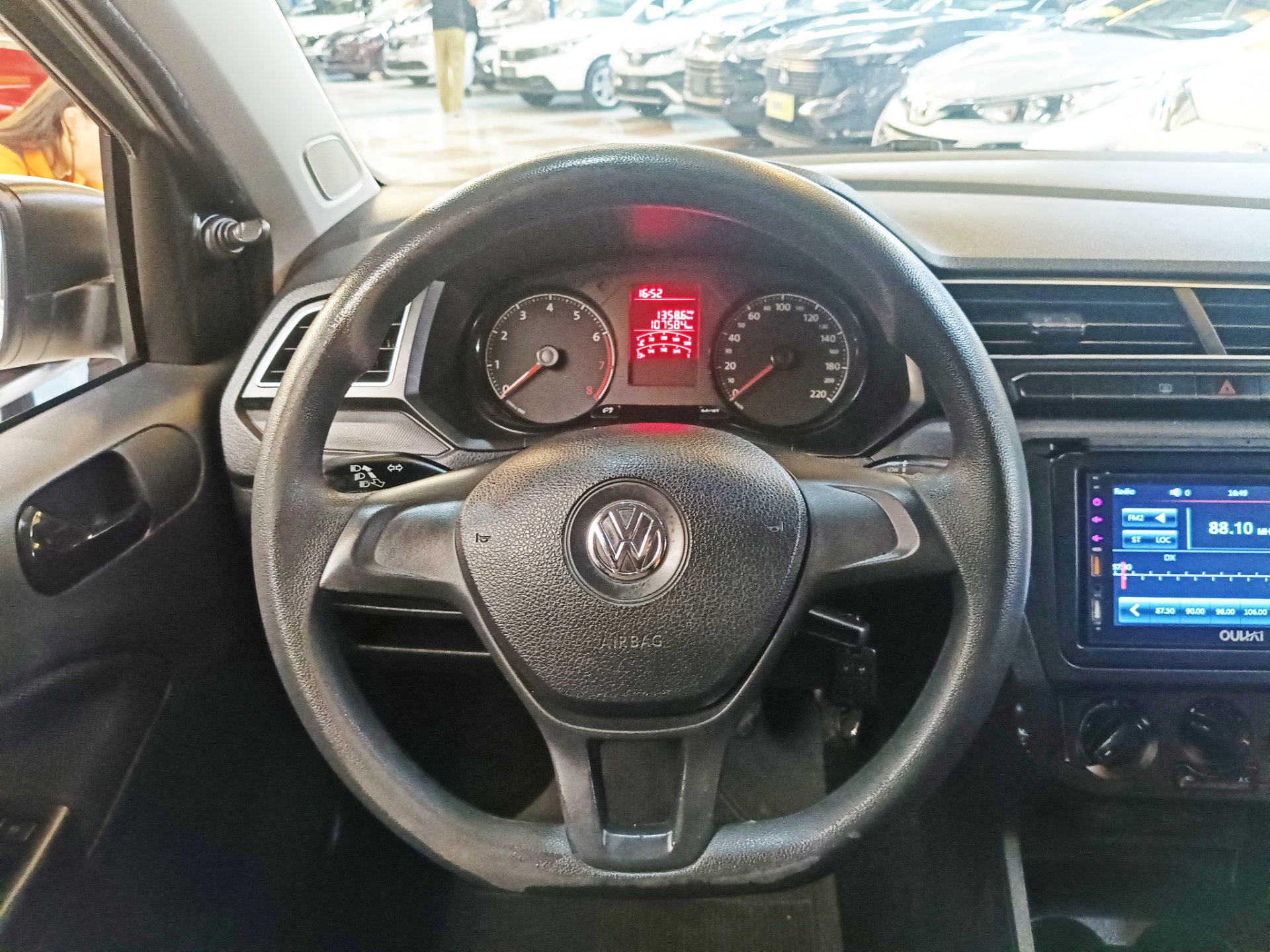 VOLKSWAGEN VOYAGE