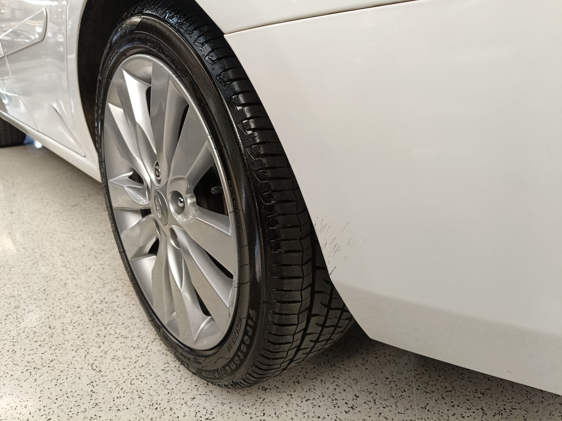KIA CERATO