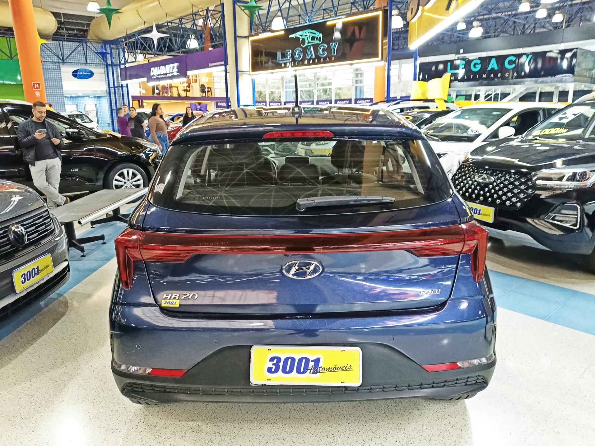 HYUNDAI HB20