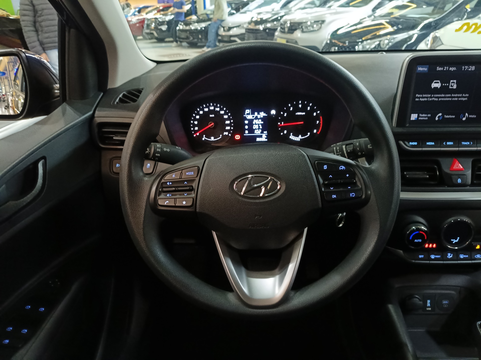 HYUNDAI HB20