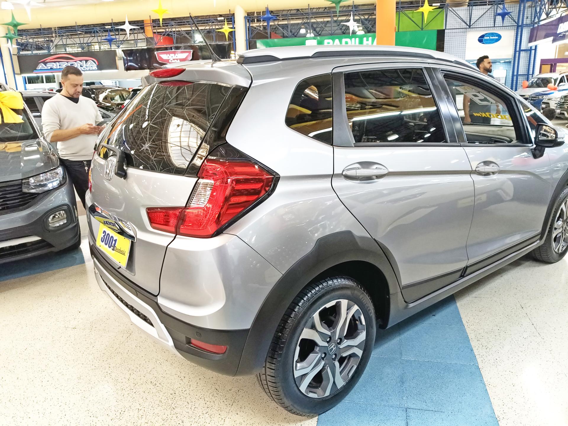 HONDA WR-V