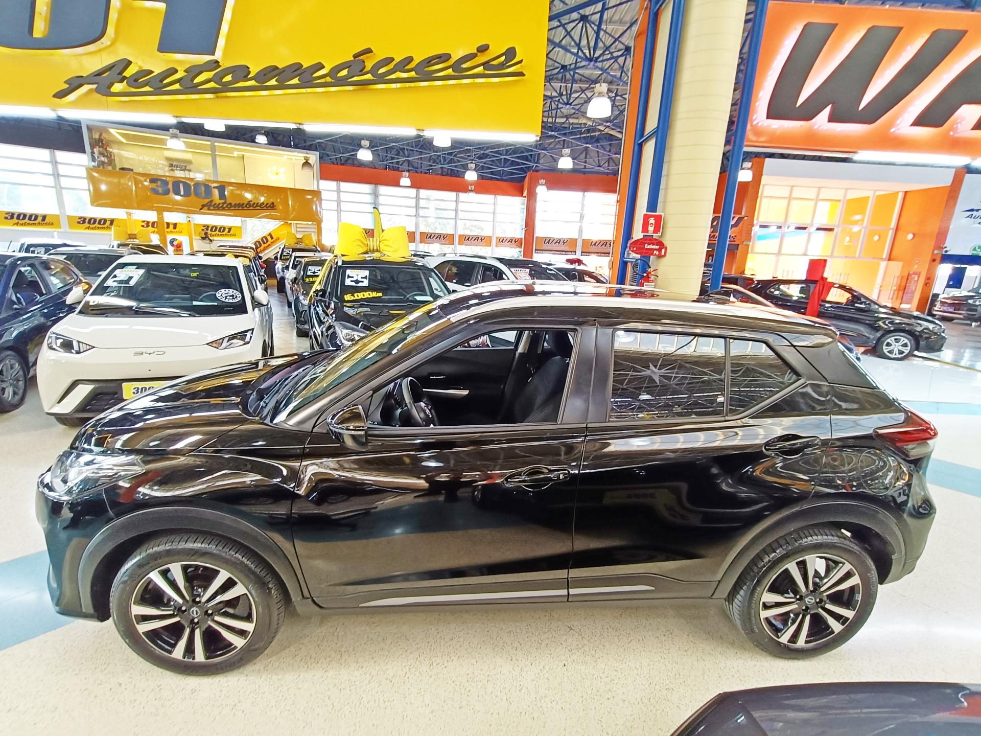 NISSAN KICKS