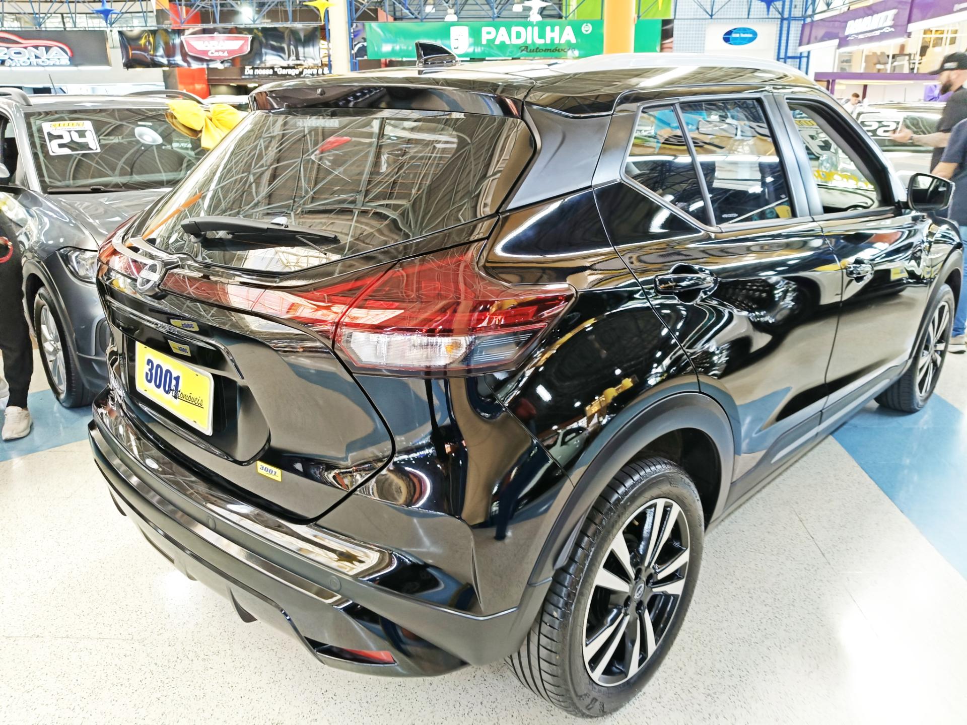 NISSAN KICKS