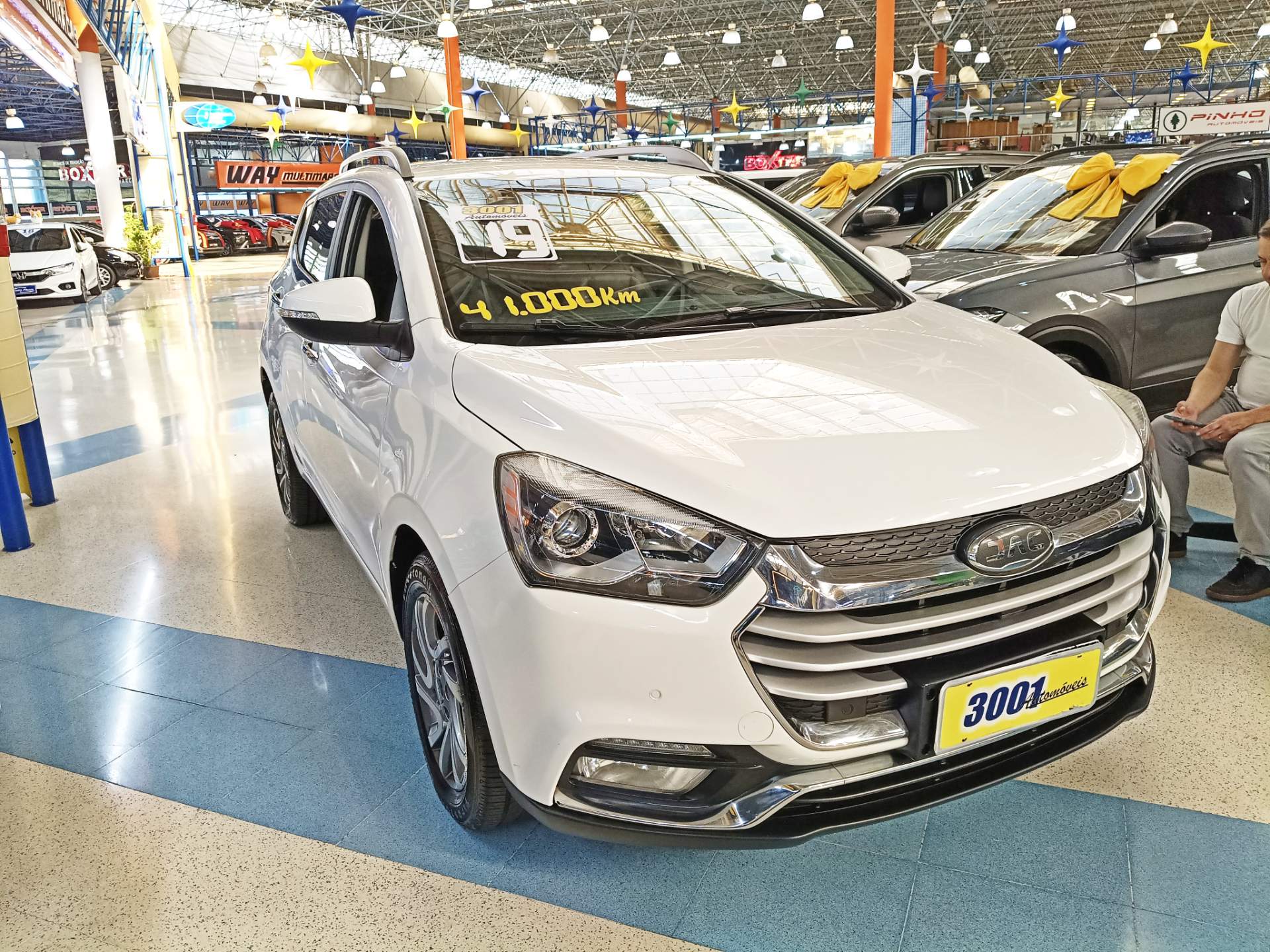 JAC T40