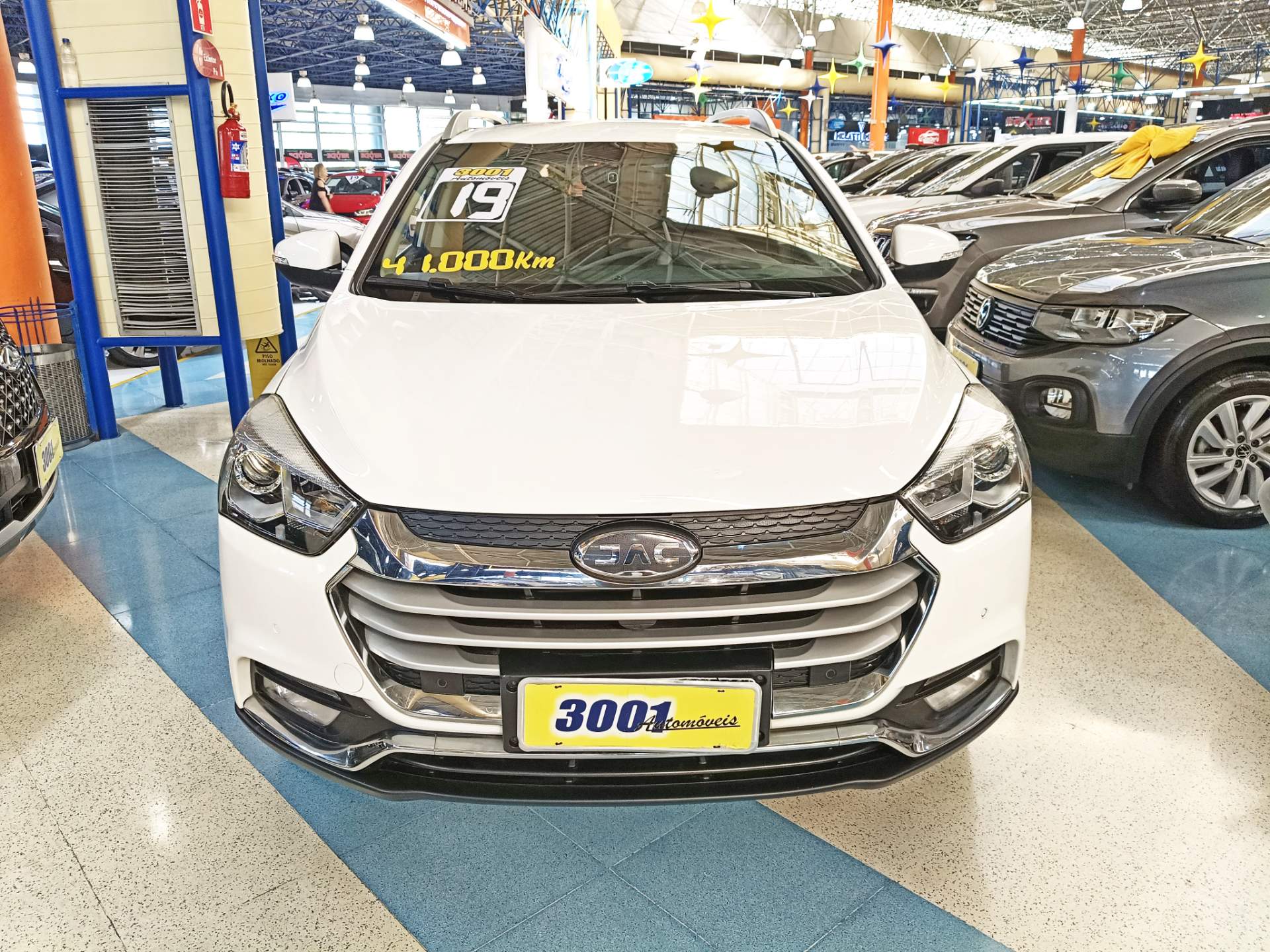 JAC T40