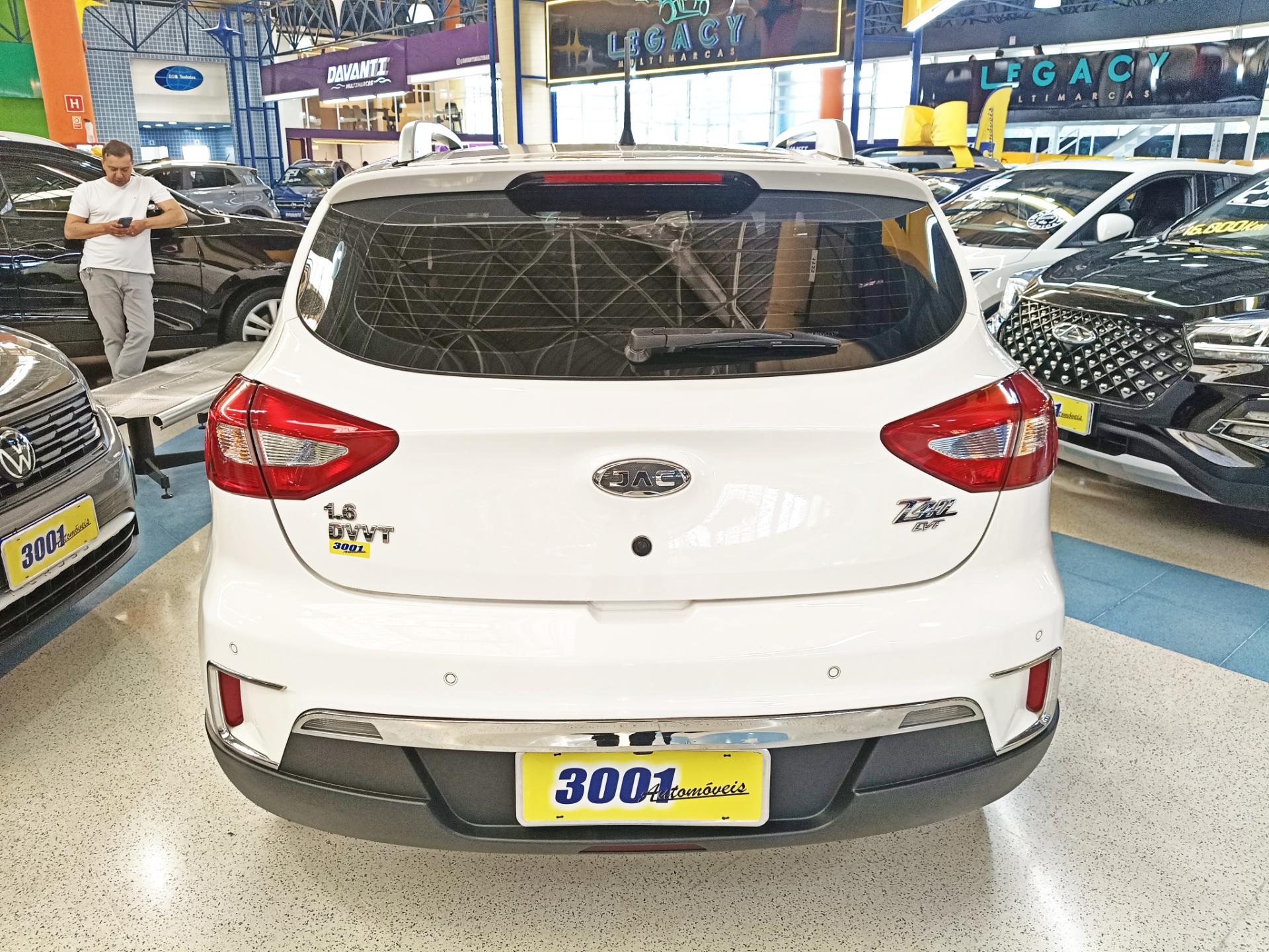 JAC T40