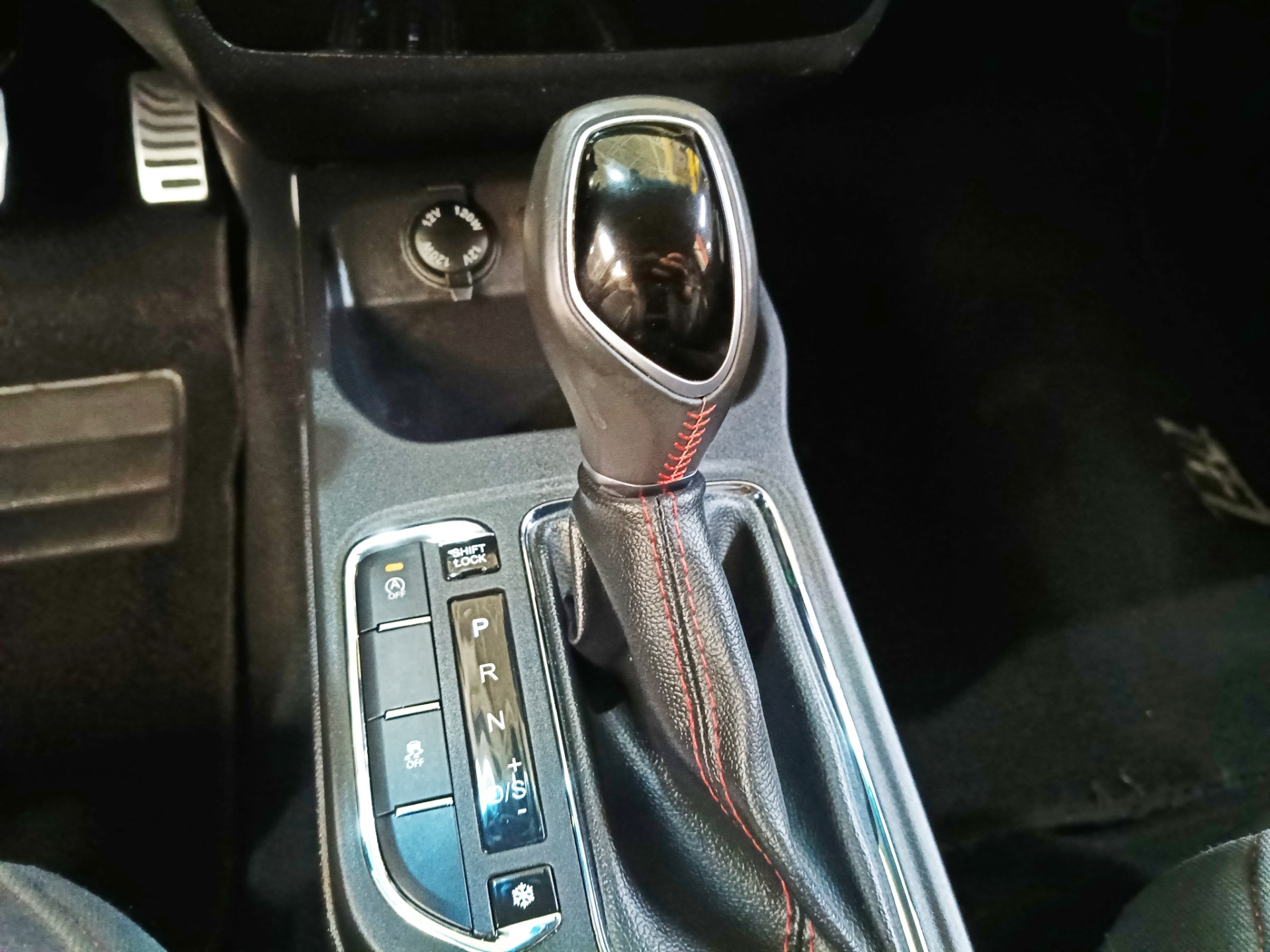 JAC T40
