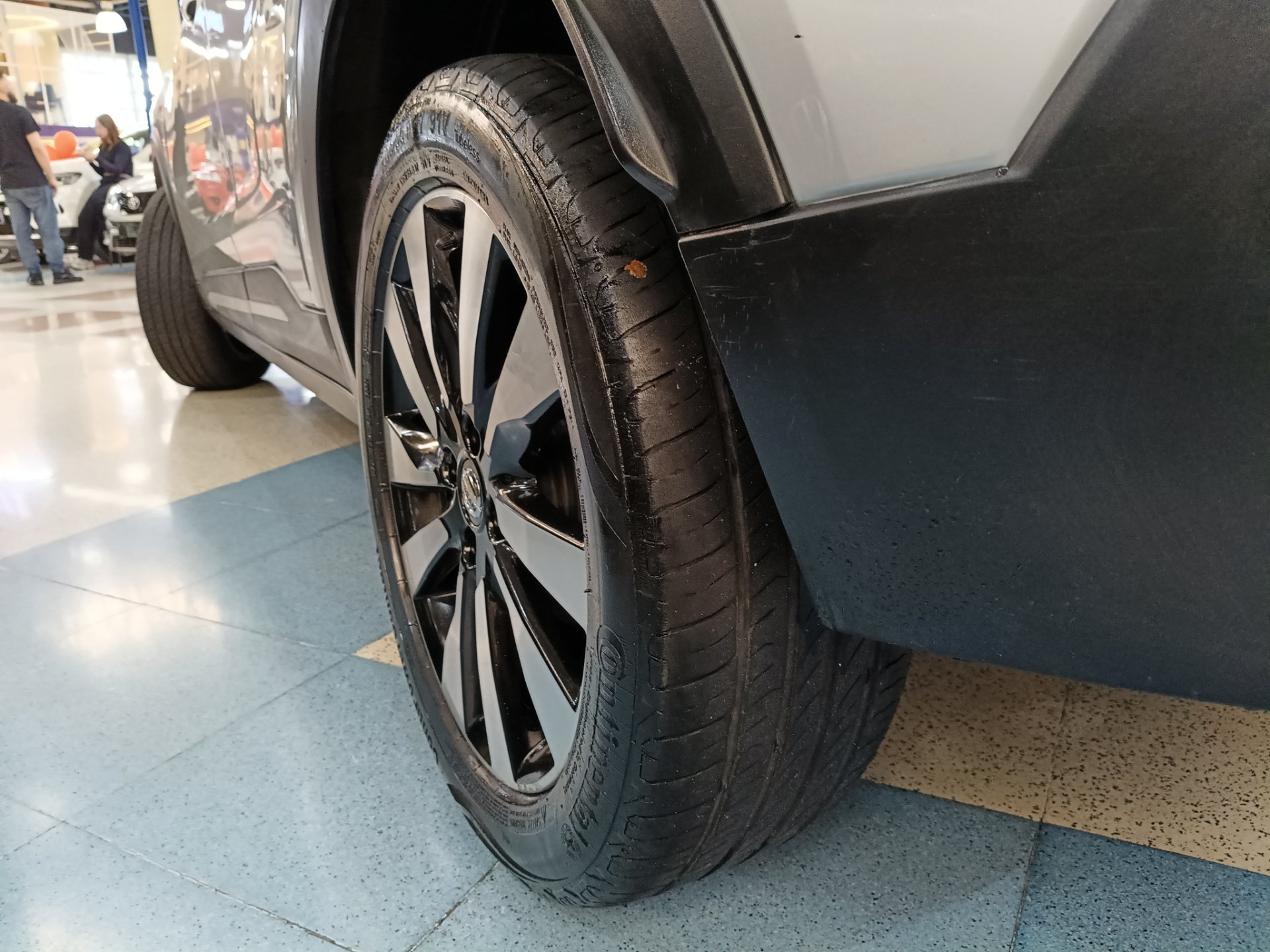 NISSAN KICKS