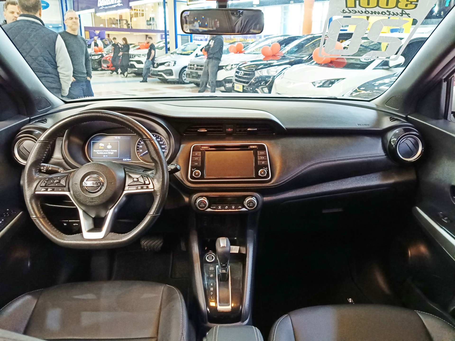 NISSAN KICKS