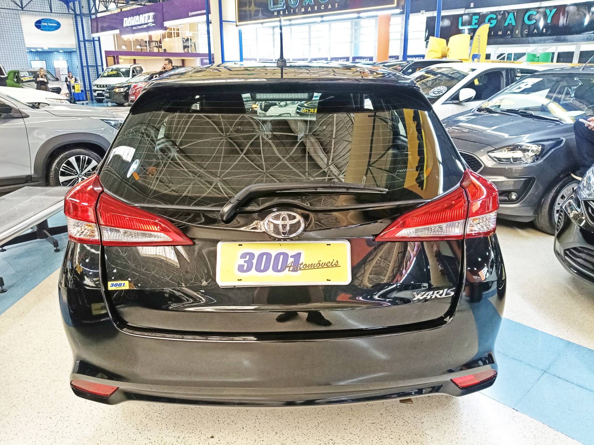 TOYOTA YARIS