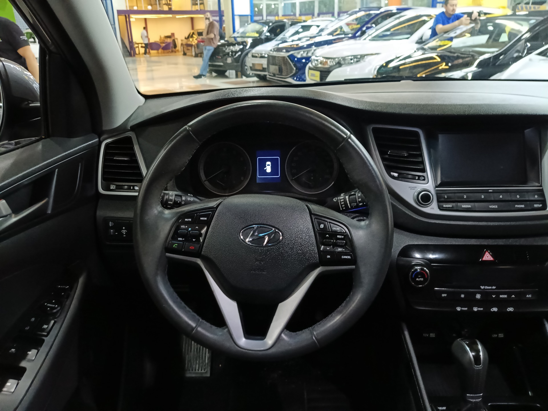HYUNDAI TUCSON