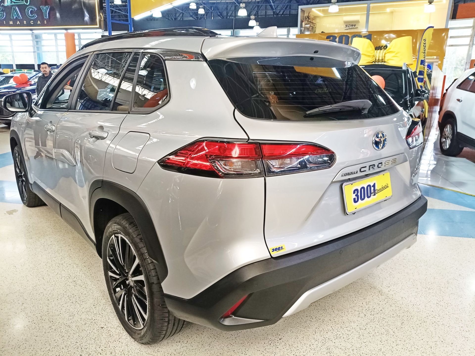 TOYOTA COROLLA CROSS