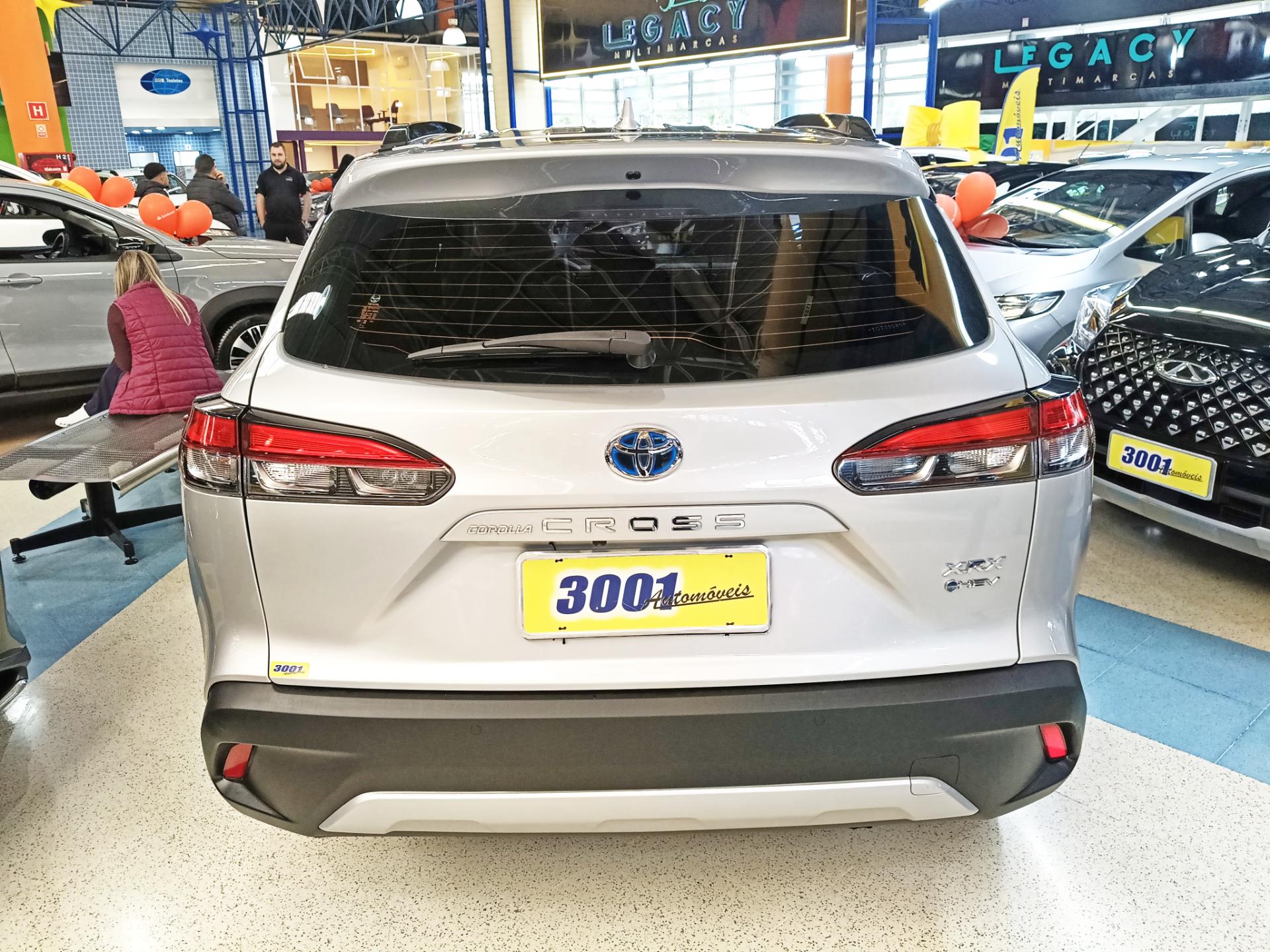 TOYOTA COROLLA CROSS