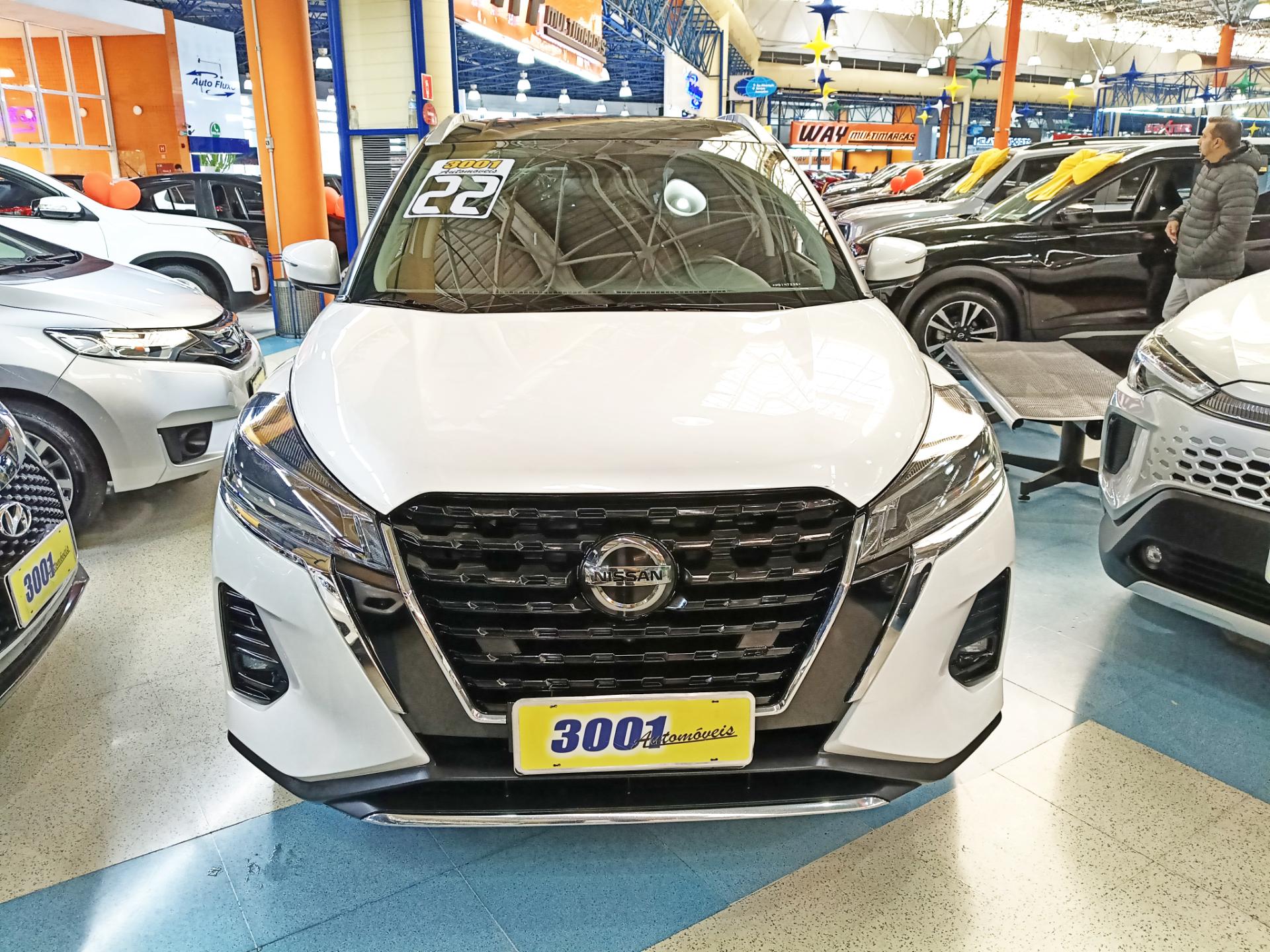 NISSAN KICKS
