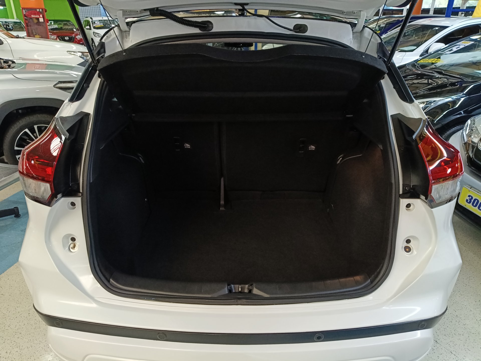 NISSAN KICKS