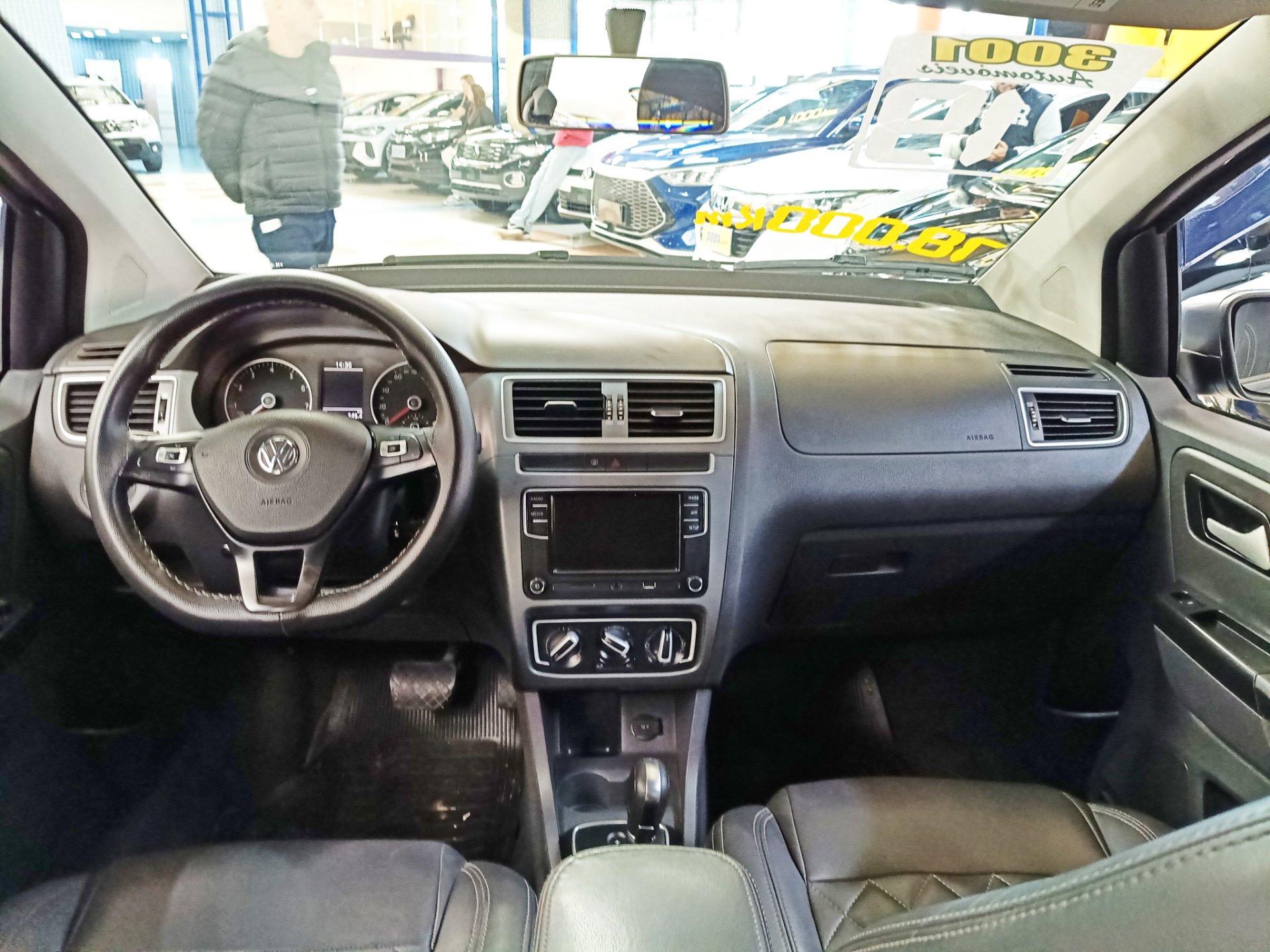 VOLKSWAGEN FOX
