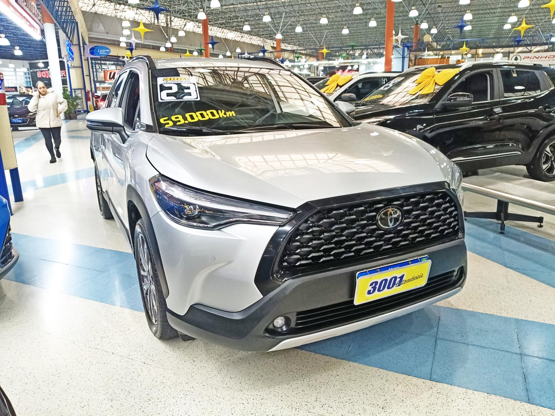 TOYOTA COROLLA CROSS