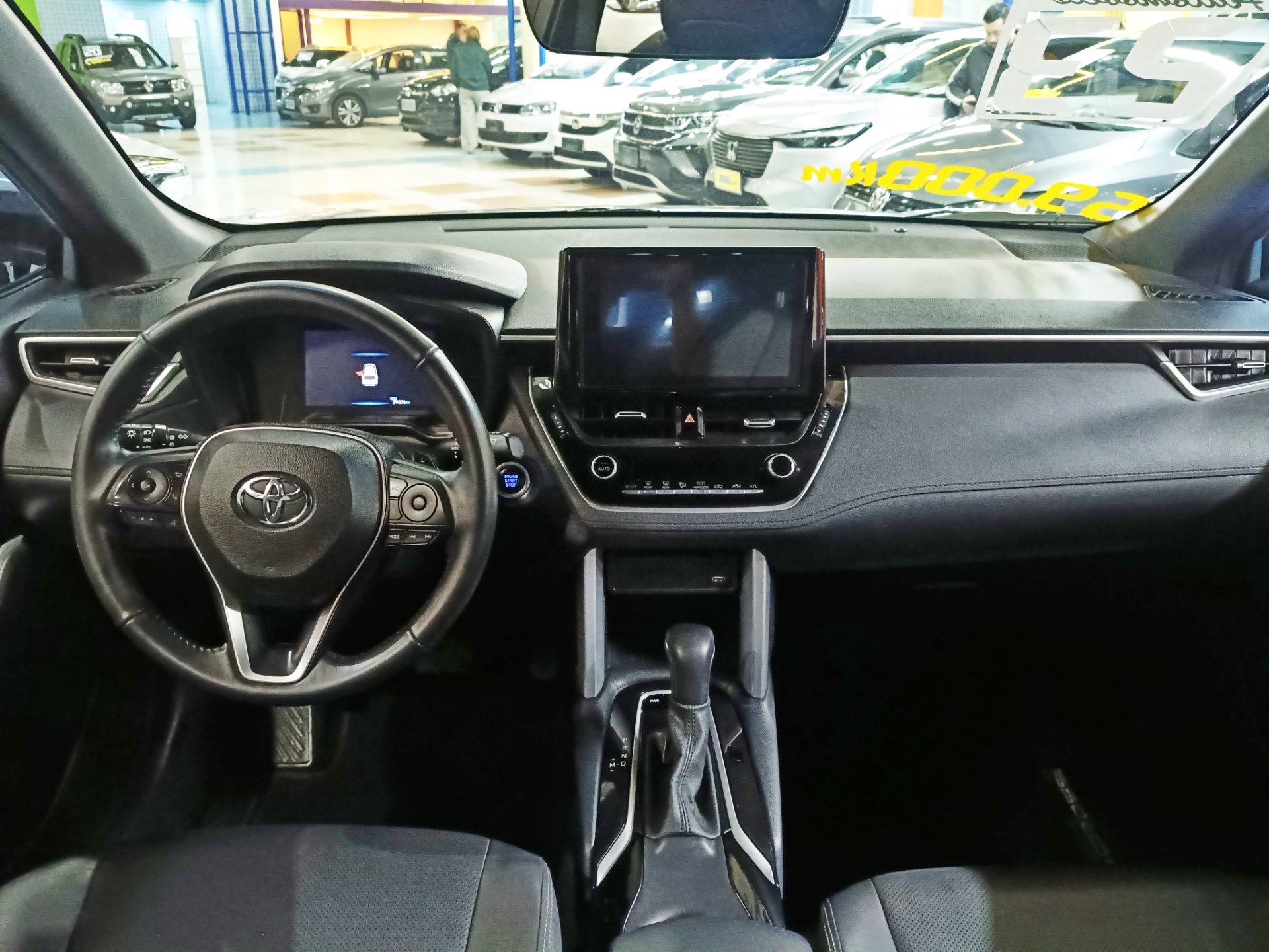 TOYOTA COROLLA CROSS